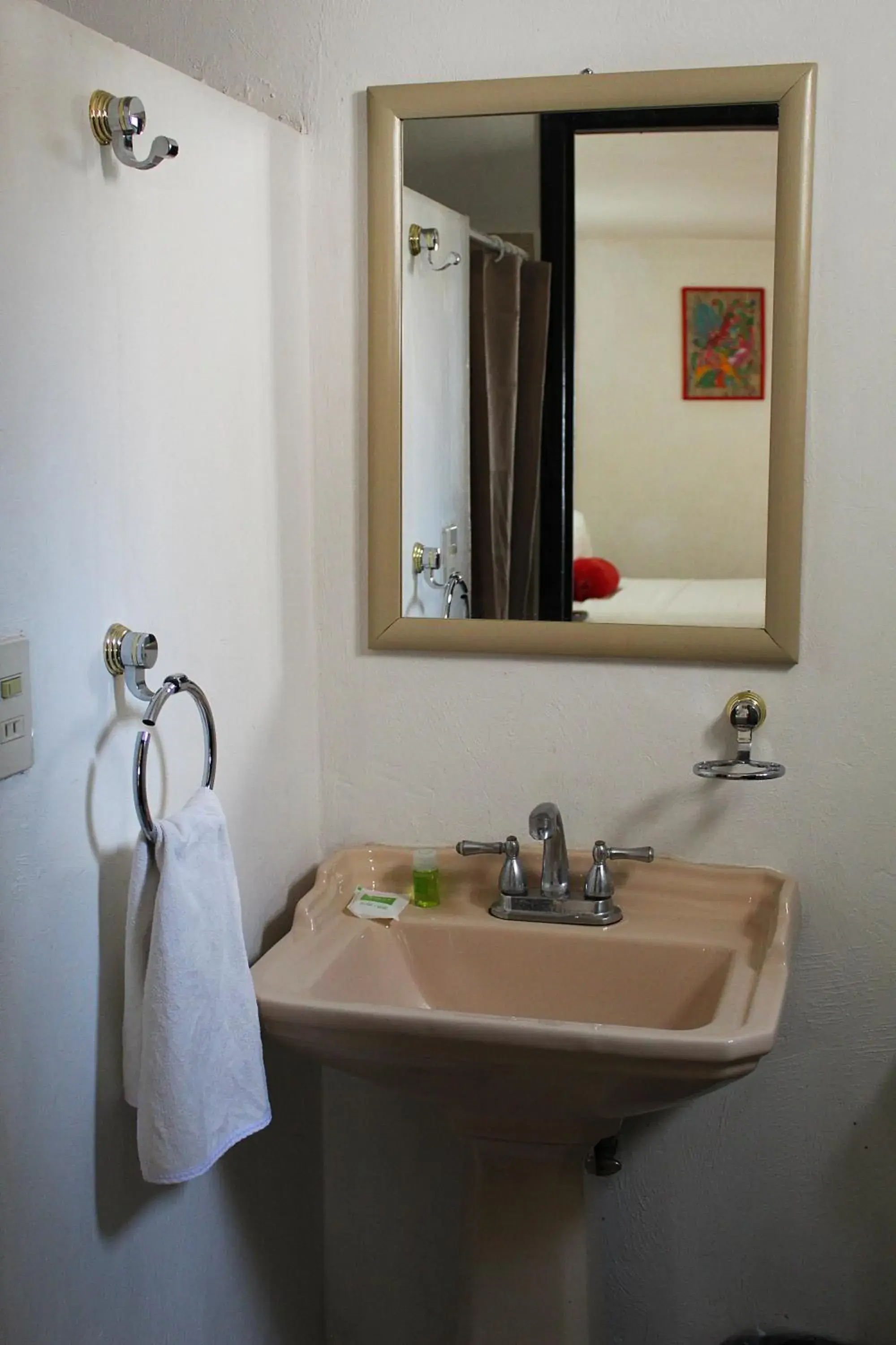 Bathroom in Villas del Sol Hotel & Bungalows