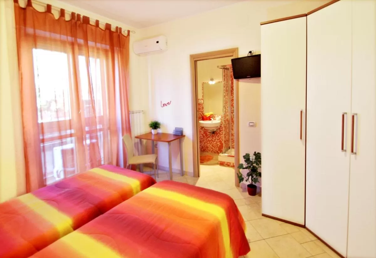 Bedroom, Bed in Il Perugino