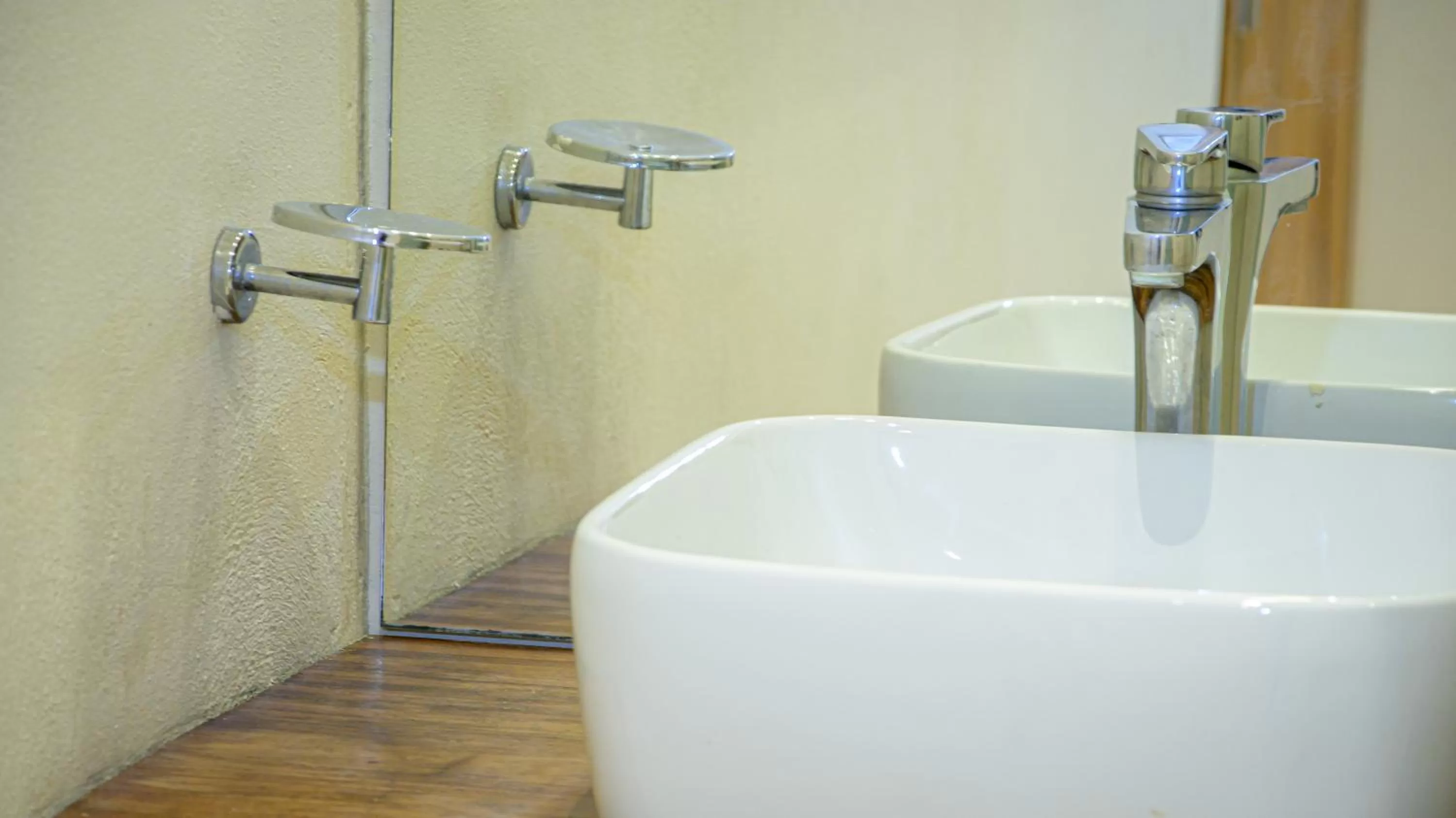 Public Bath in Moonshine Tulum Hotel & Hostel