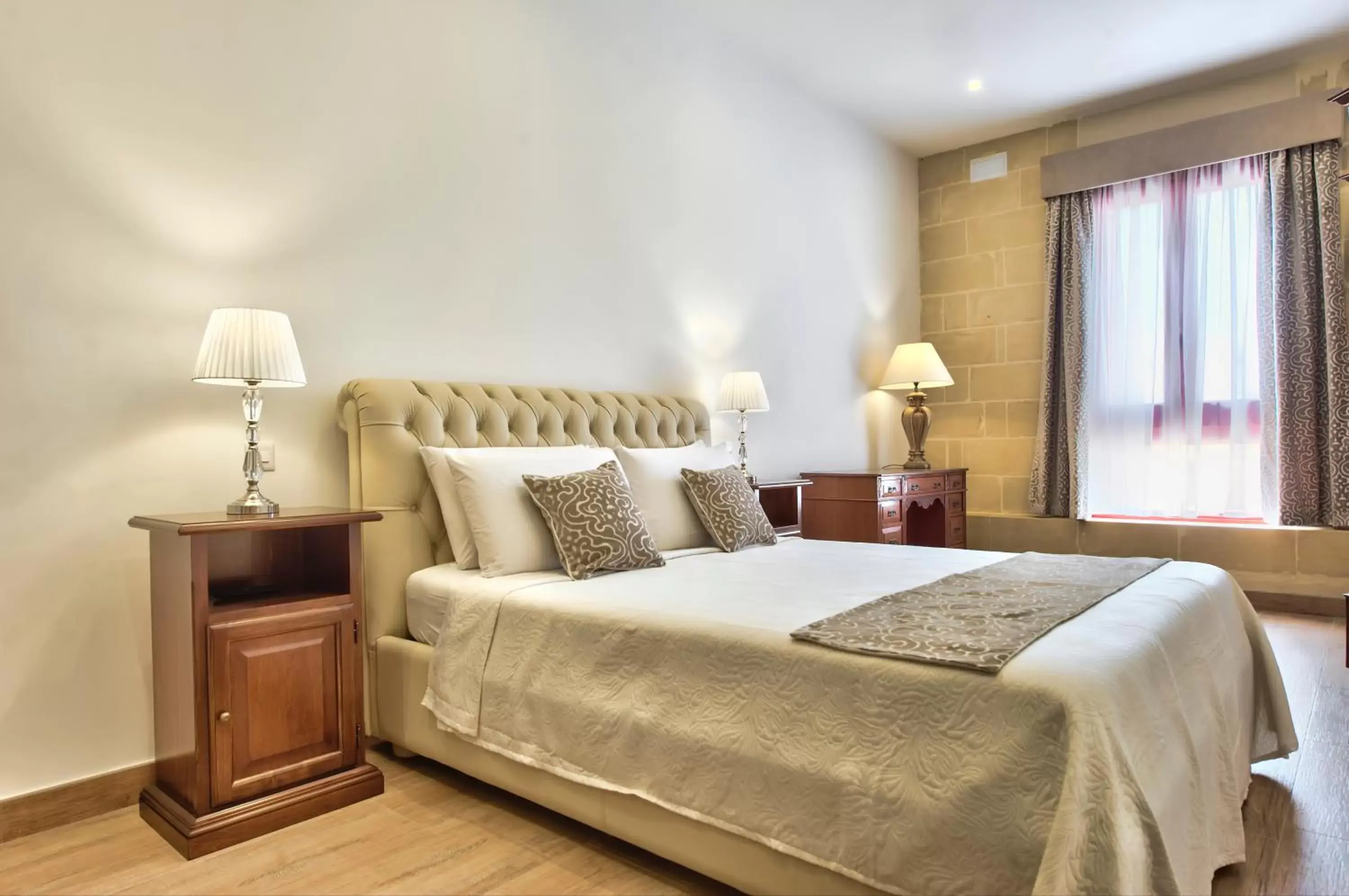 Bed in Palazzo Violetta Boutique Hotel