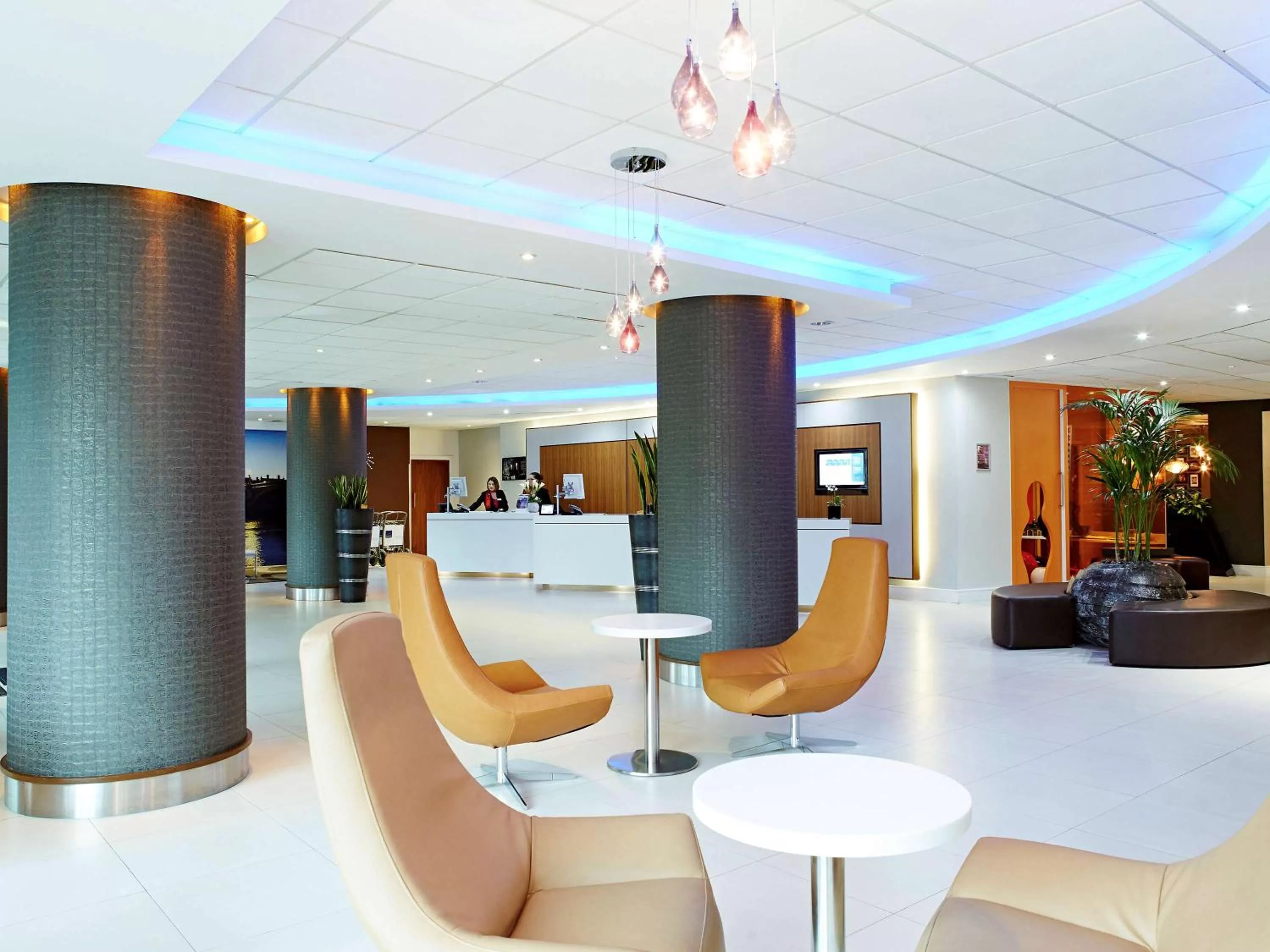 Property building in Novotel London Waterloo