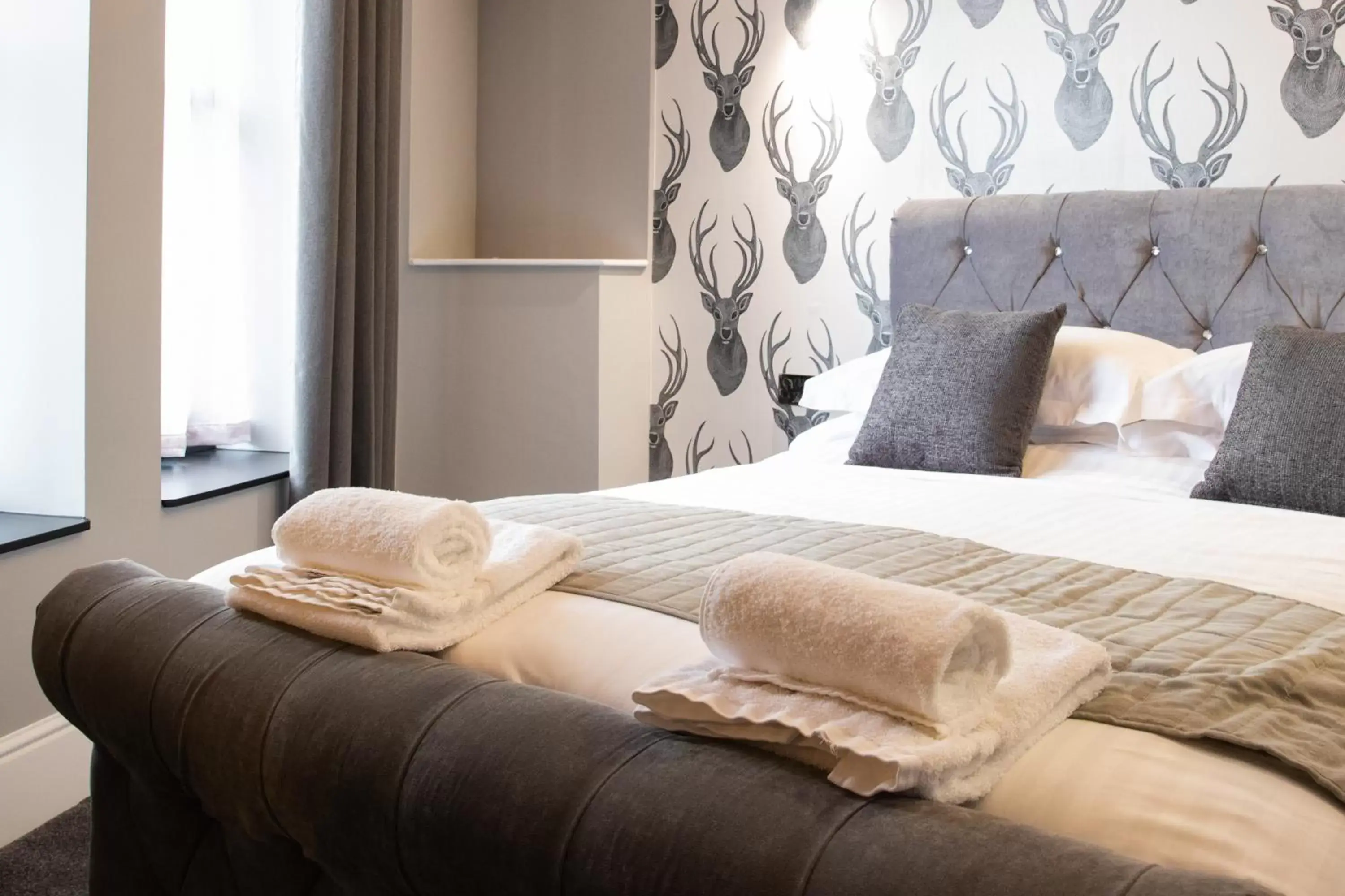 Bed in The Glebe Hotel Bed in The Glebe Hotel