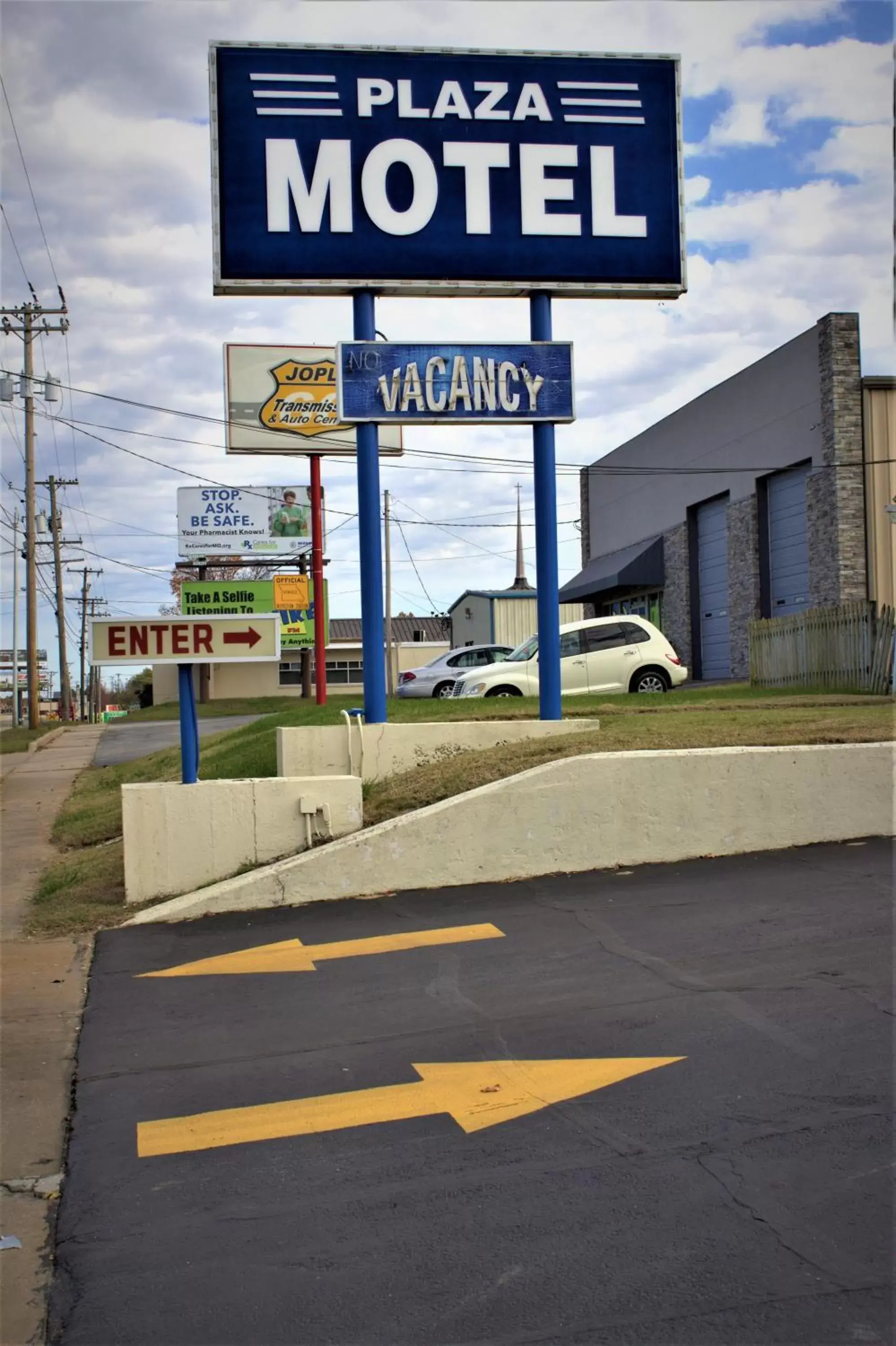 Property building in Plaza Motel