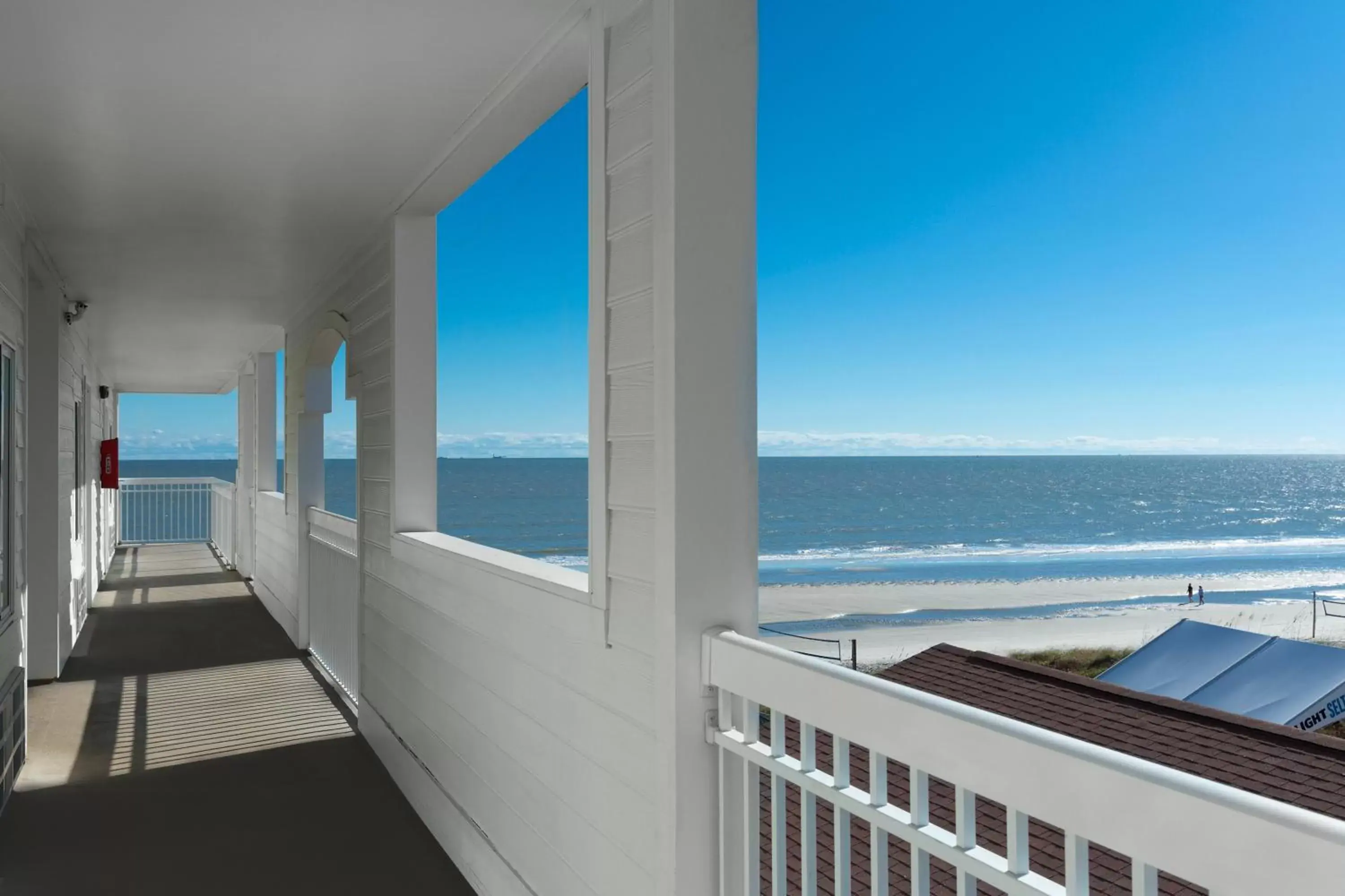 Balcony/Terrace, Sea View in Seaside Inn - Isle of Palms