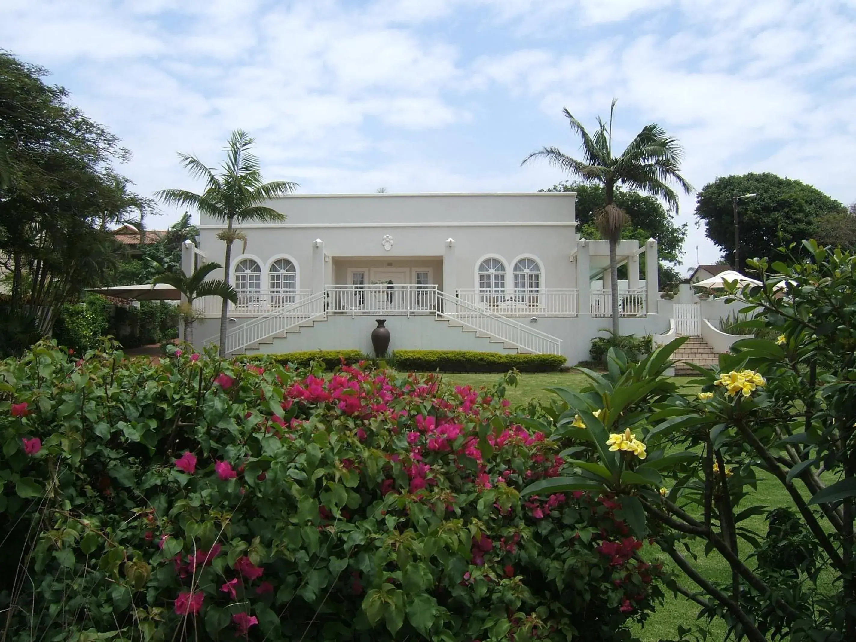 Facade/entrance, Garden in Sandals Guest House