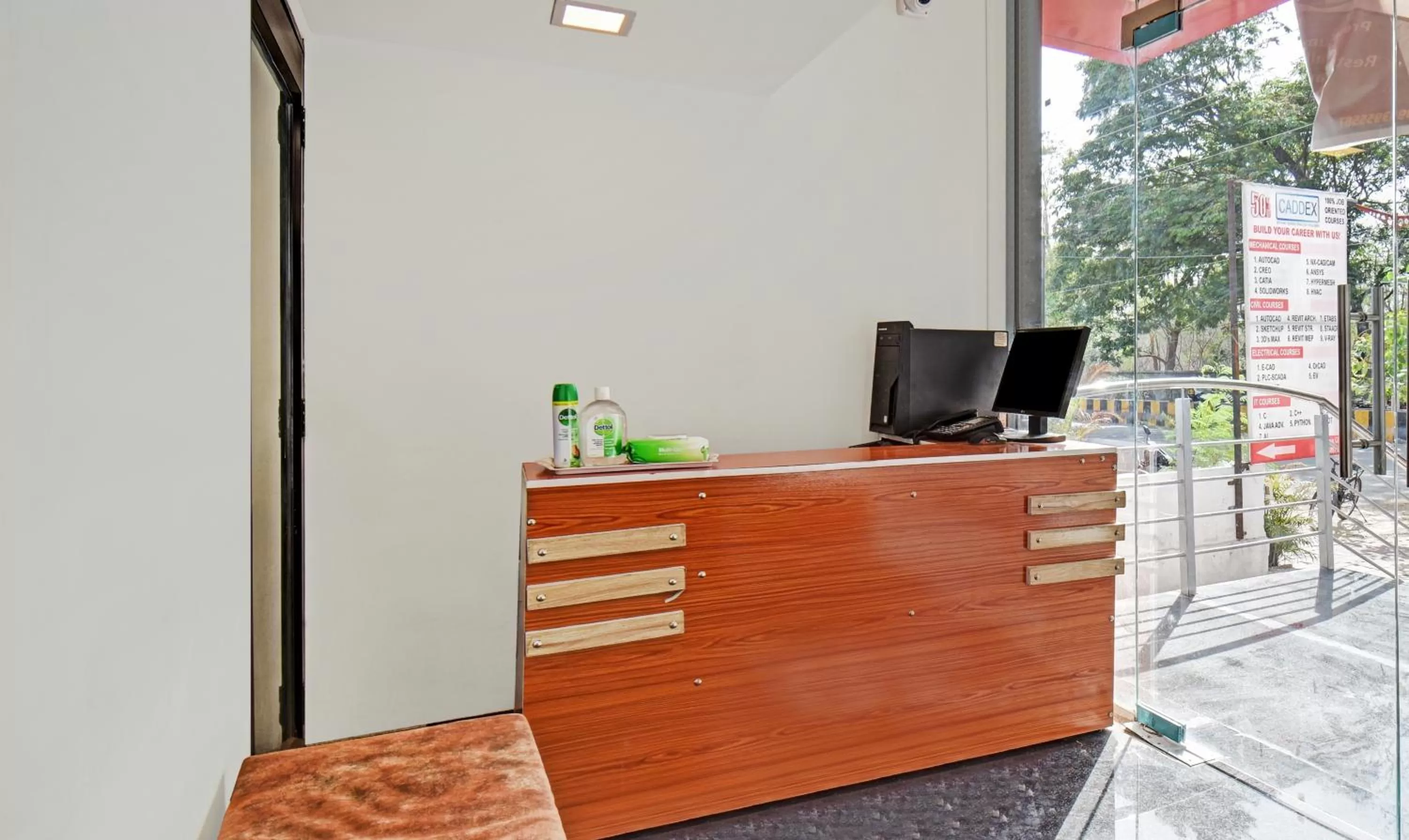 Lobby or reception in Treebo Villa Inn Aurangabad