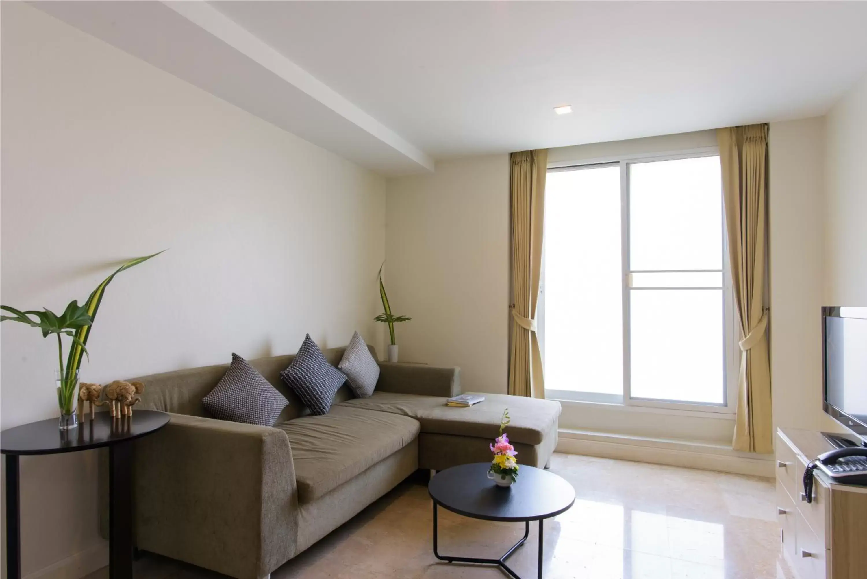 Living room, Seating Area in Sabai Sathorn Service Apartment