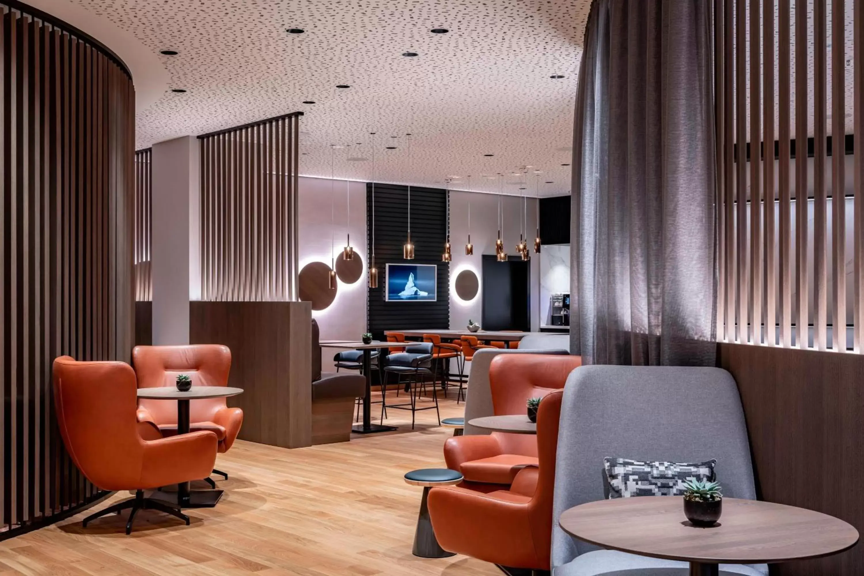 Lounge or bar, Seating Area in Frankfurt Marriott Hotel