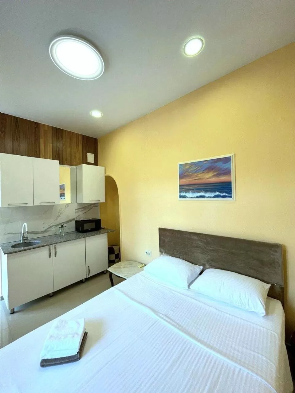 Bed in OLD ClTY HOTEL BATUMI