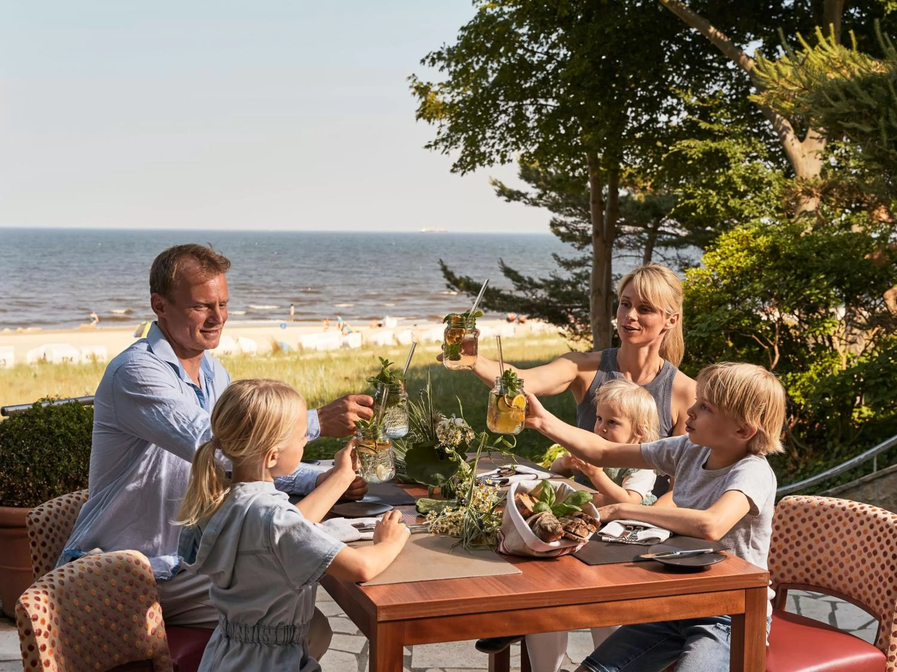 Summer in aja Strandhotel Bansin