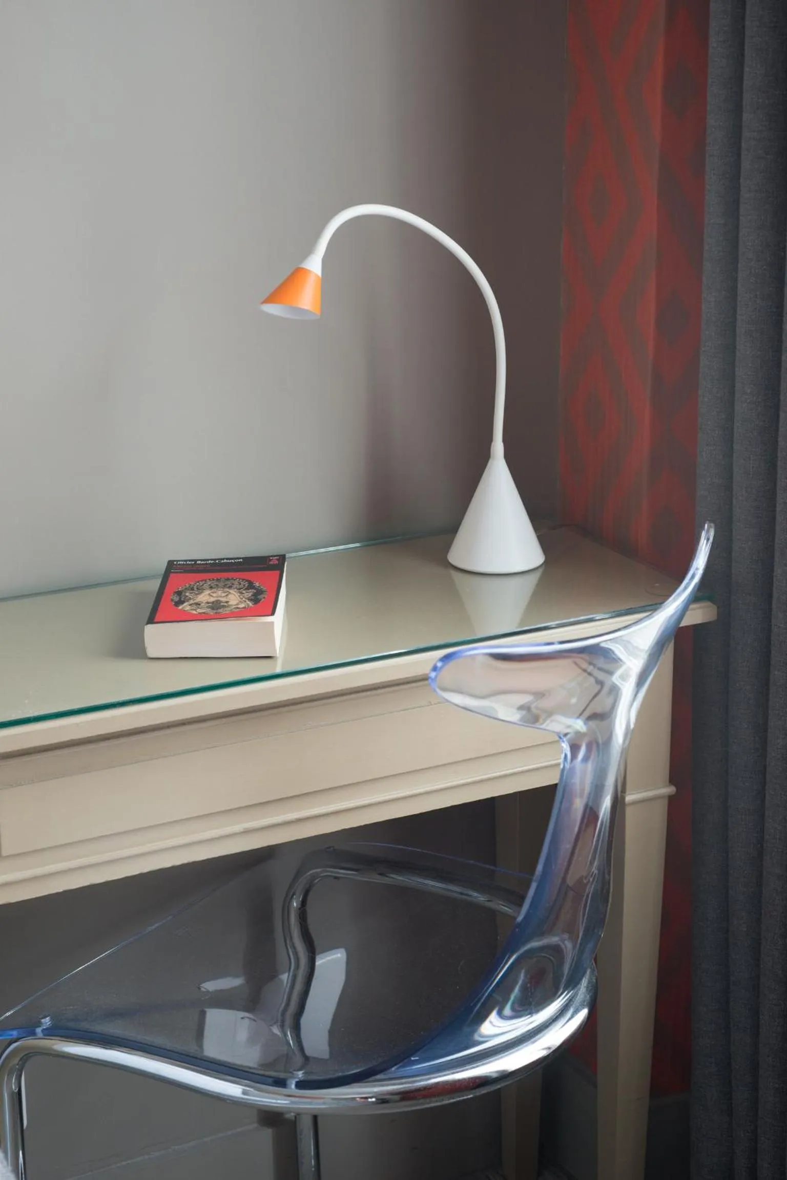 Decorative detail in Apollon Montparnasse