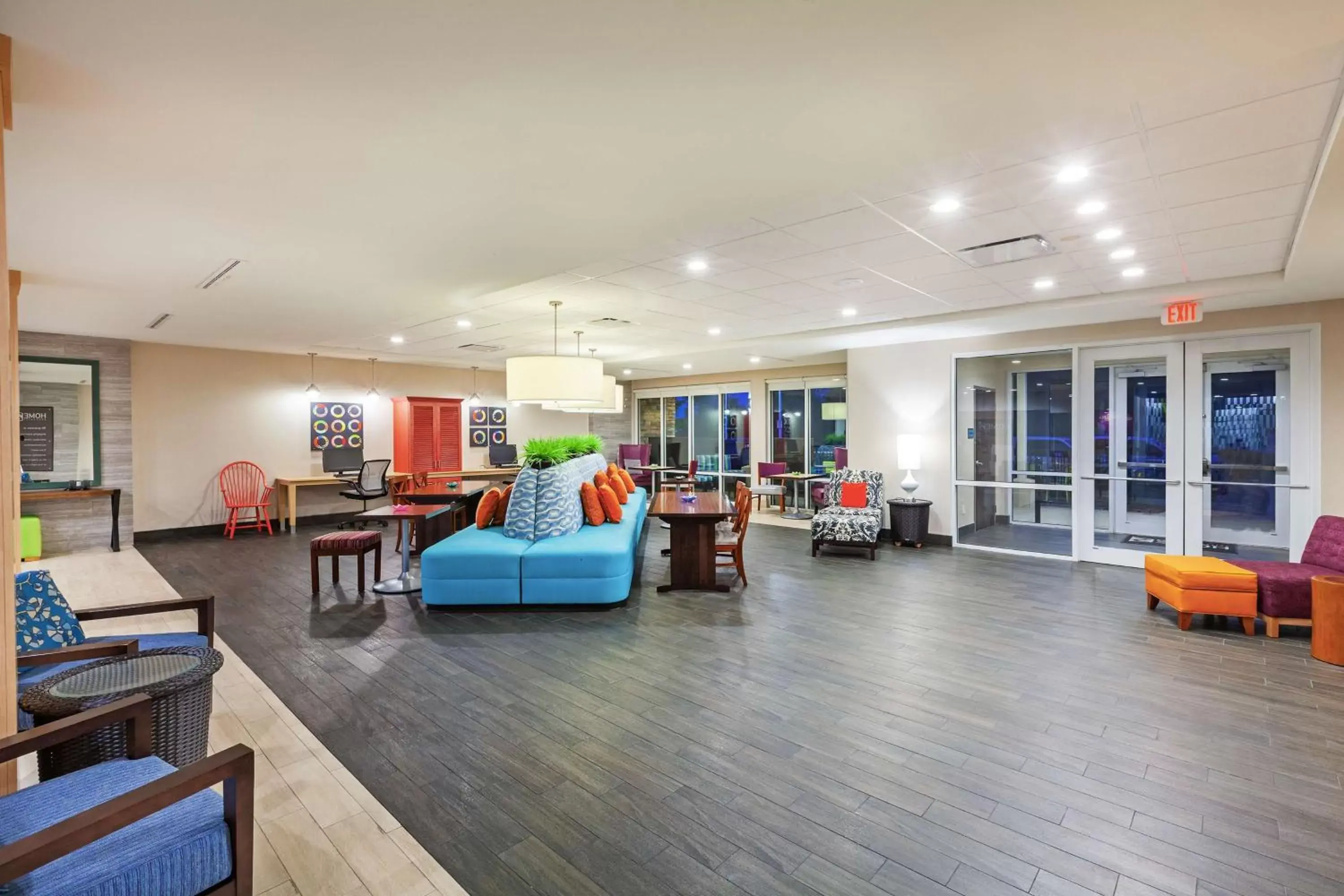 Lobby or reception in Home2 Suites By Hilton Gonzales