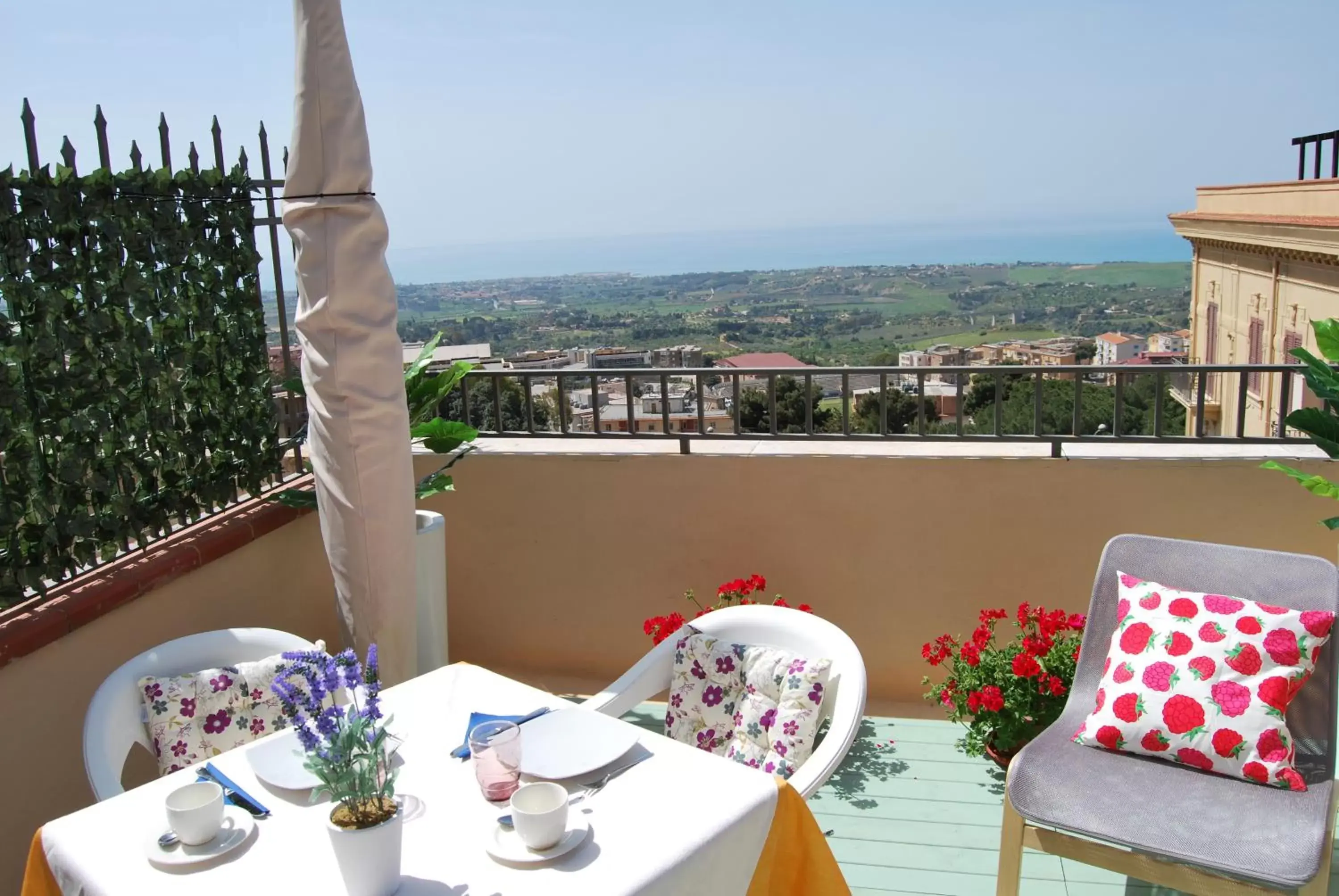 Balcony/Terrace in La Finestra sulla Valle