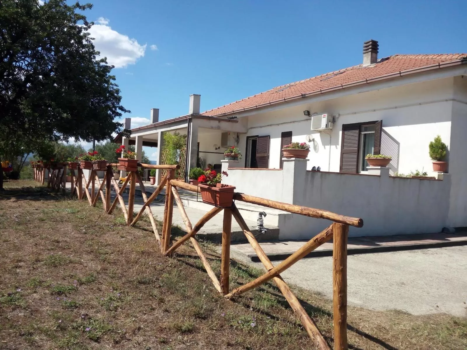 Garden, Property Building in La Nepitella