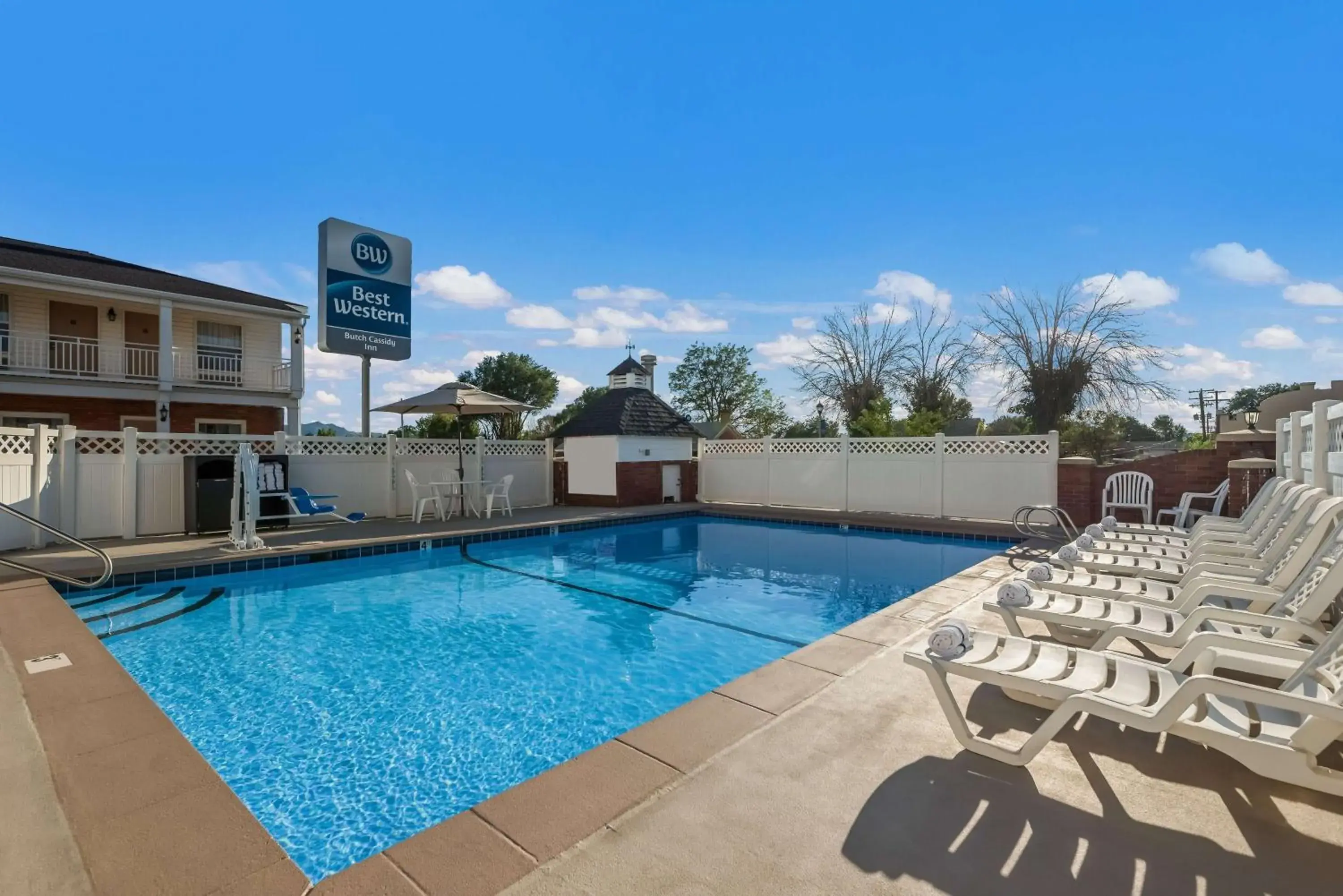 Pool view, Swimming Pool in Best Western Butch Cassidy Inn