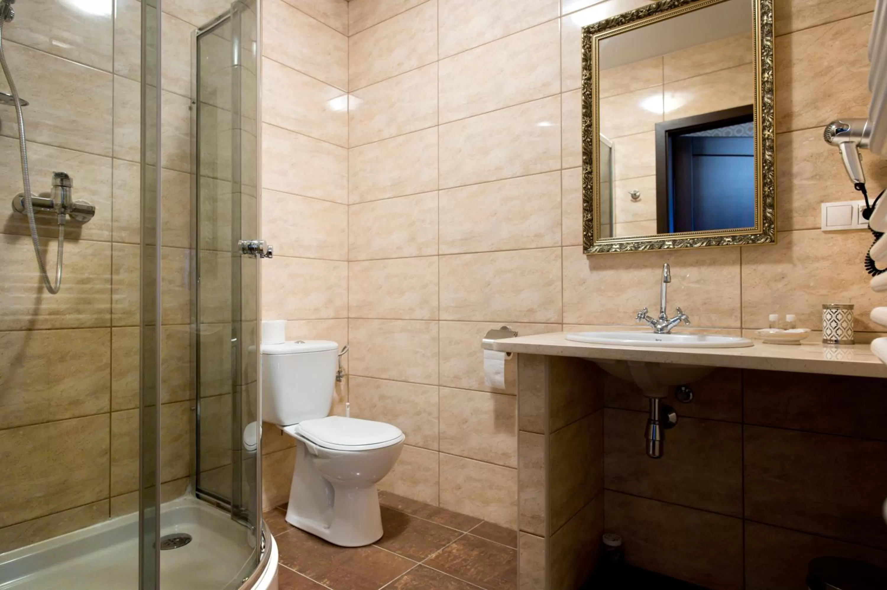 Bathroom in Hotel Campari