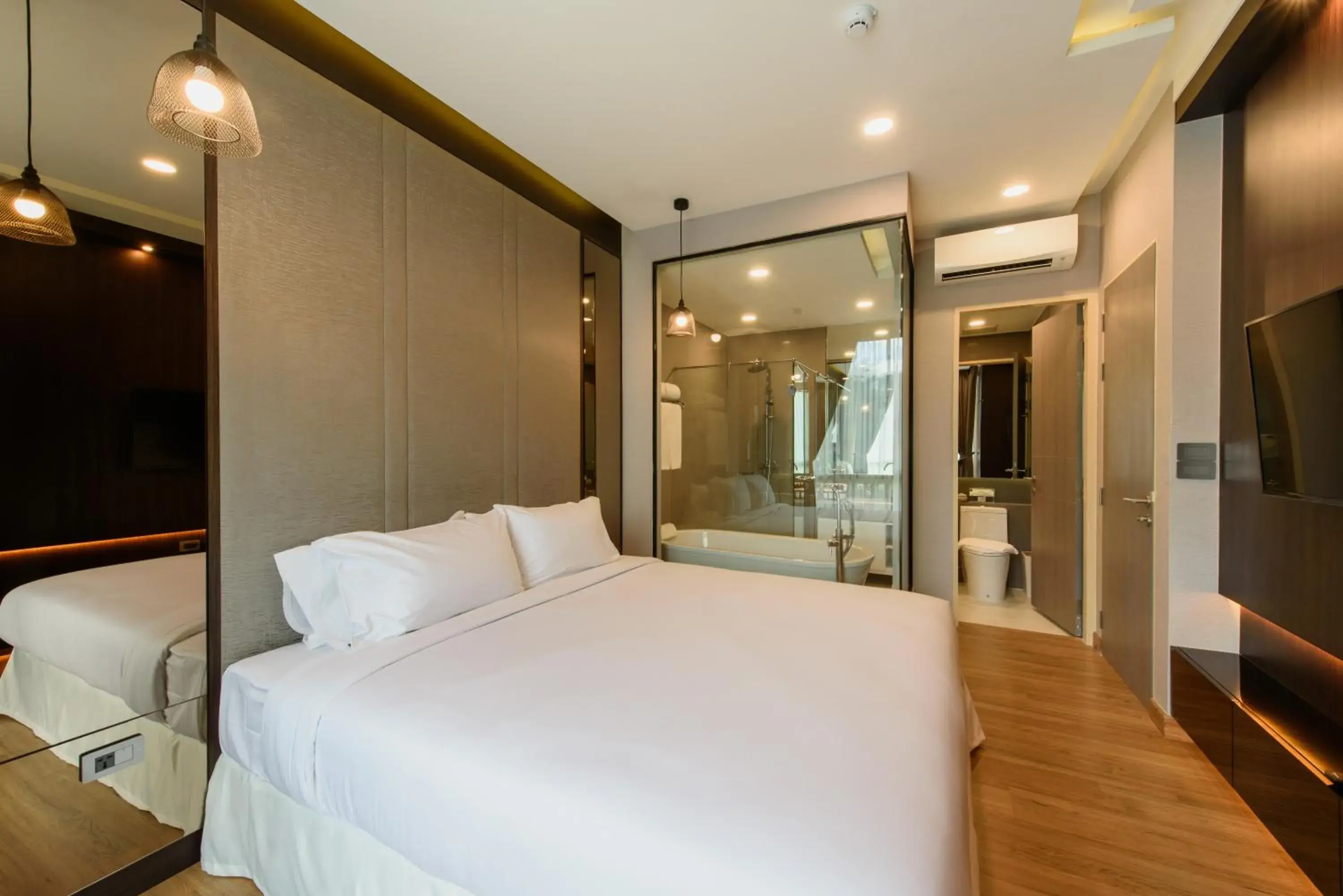 Bed in Parc Borough City Resort -SHA Extra Plus