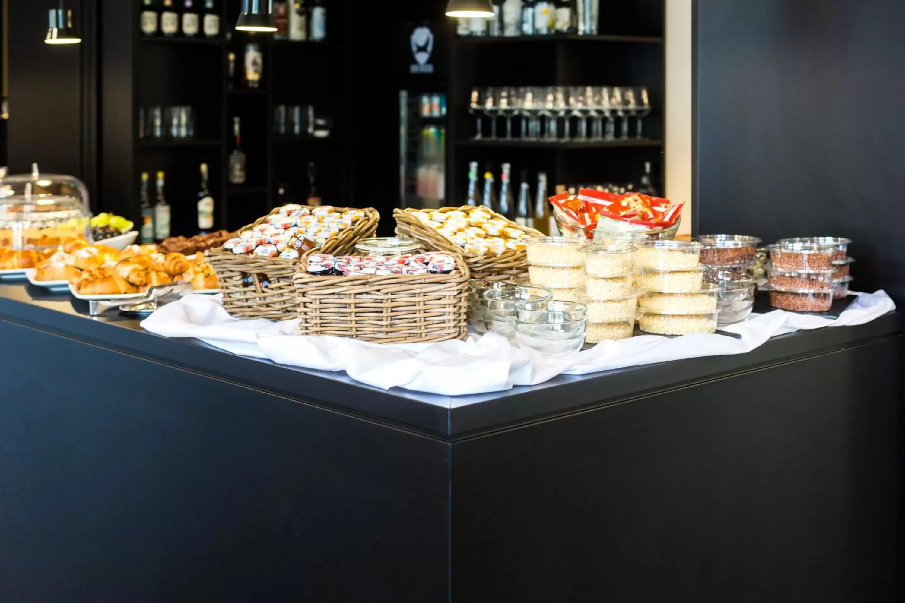 Continental breakfast in GoTì Hotel