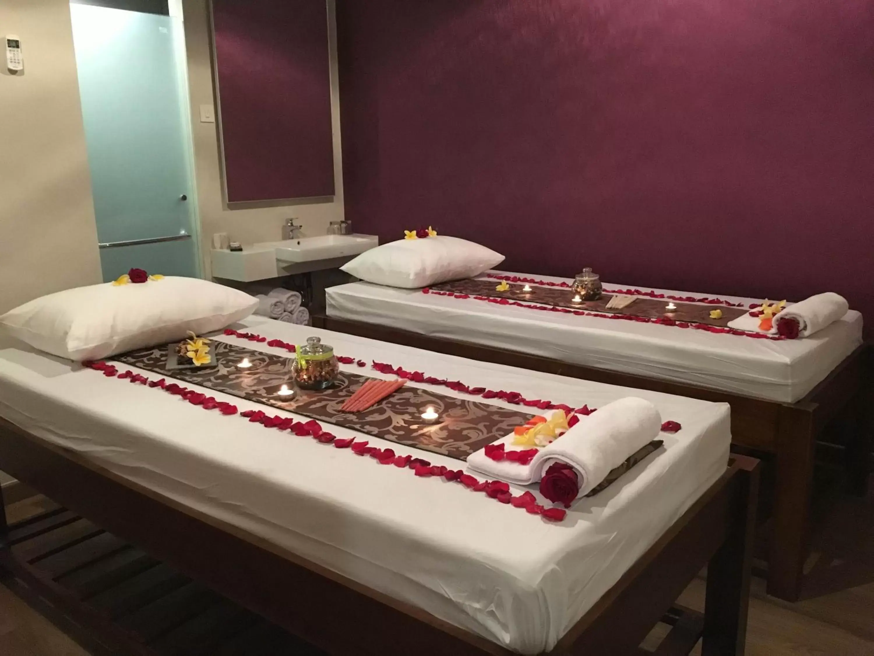 Massage, Bed in Ayaka Suites