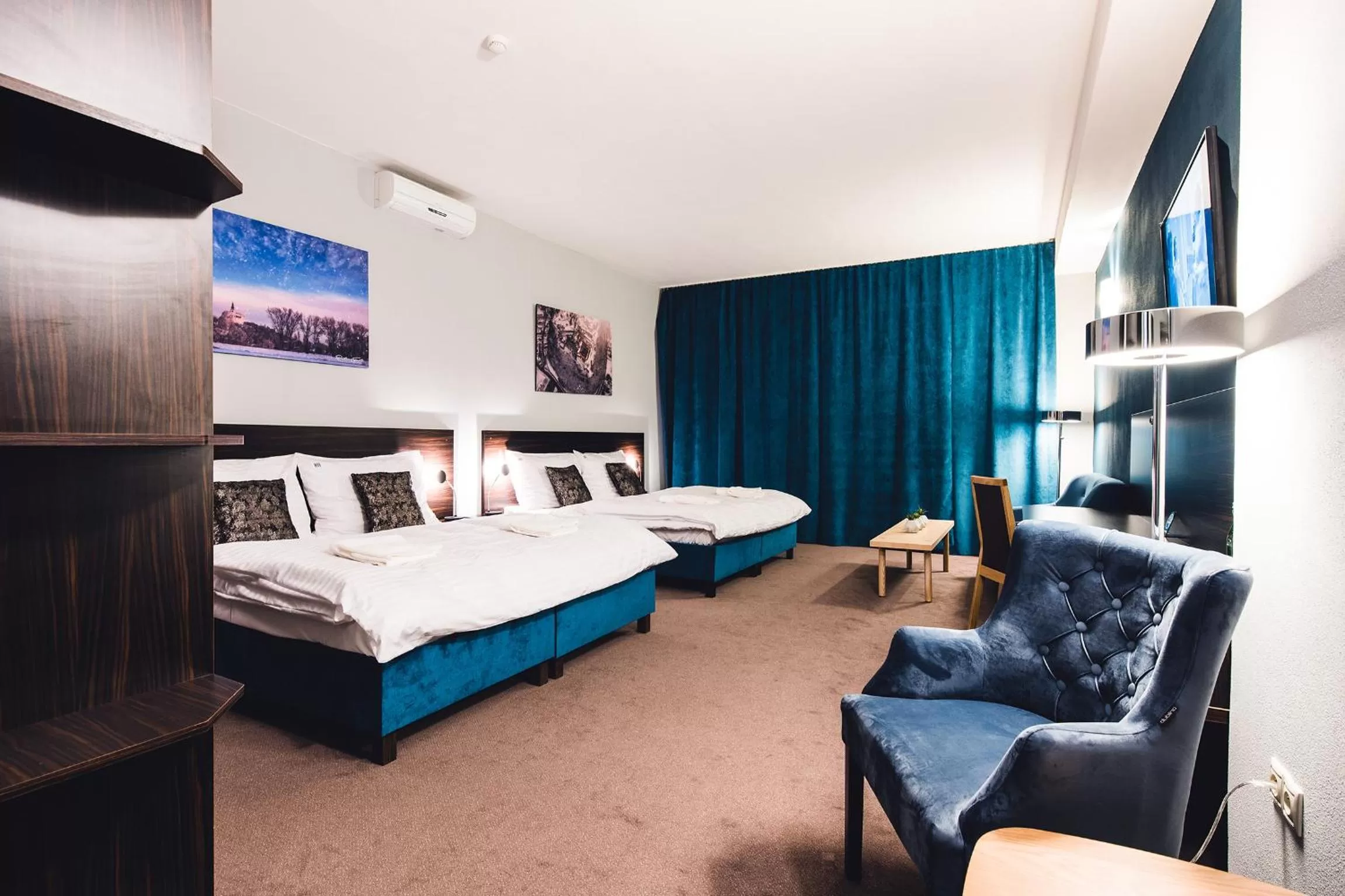 Photo of the whole room, Bed in BOUTIQUE HOTEL11 with rooftop SPA