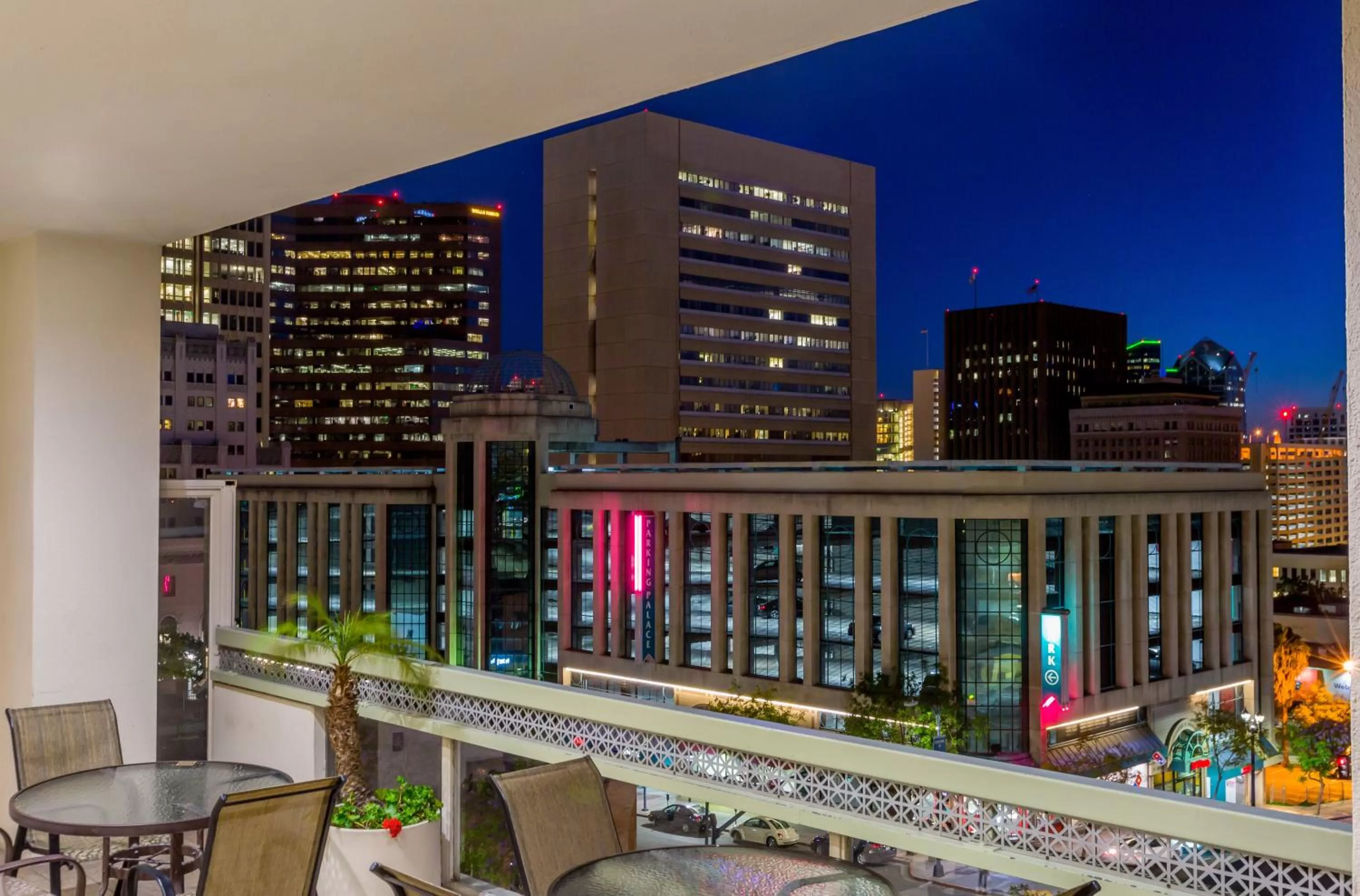 Property building in Holiday Inn Express - Downtown San Diego by IHG