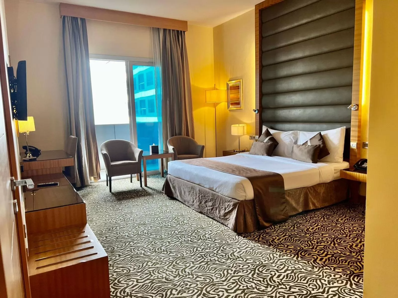 Bedroom, Bed in Copthorne Hotel Sharjah