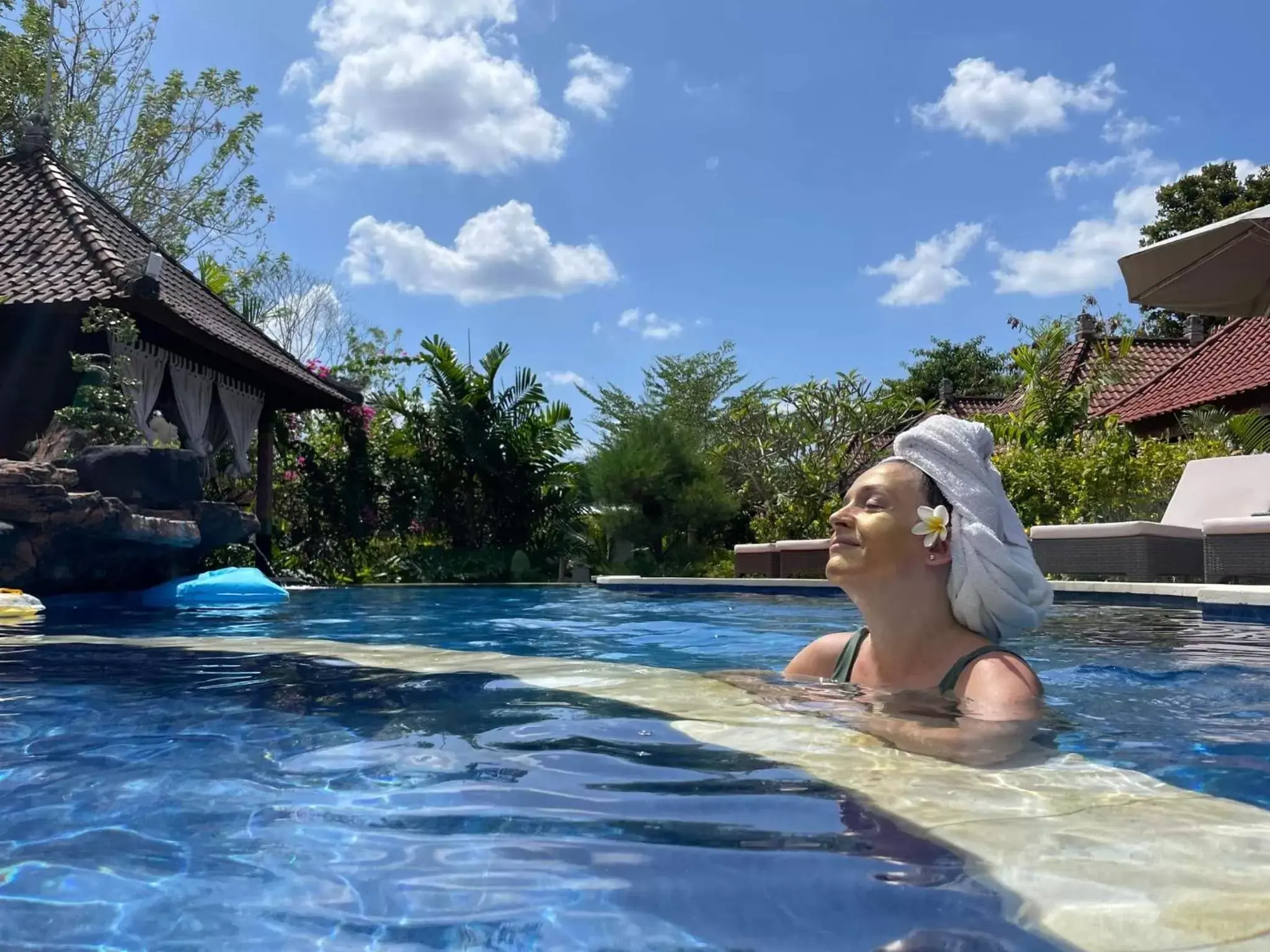 Swimming Pool in Mamamia Island Villa