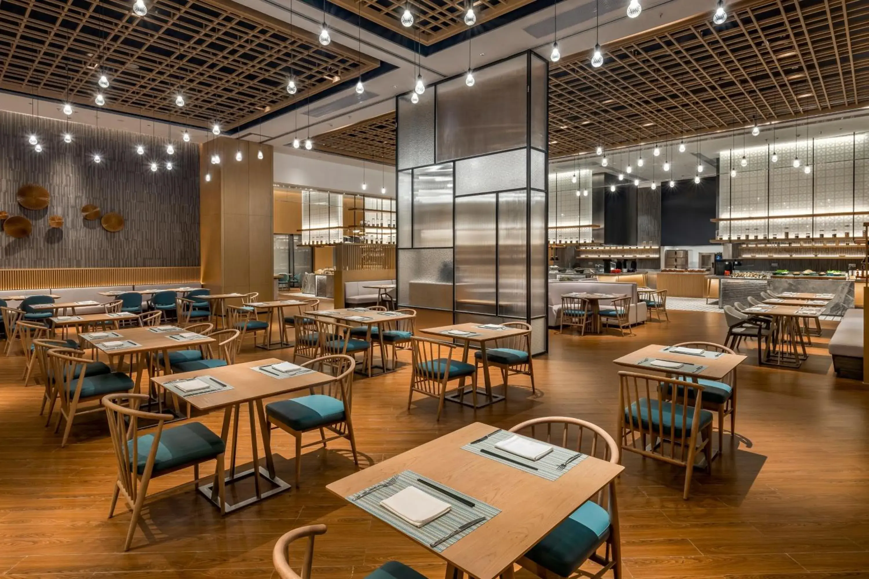 Restaurant/Places to Eat in Courtyard by Marriott Foshan Gaoming