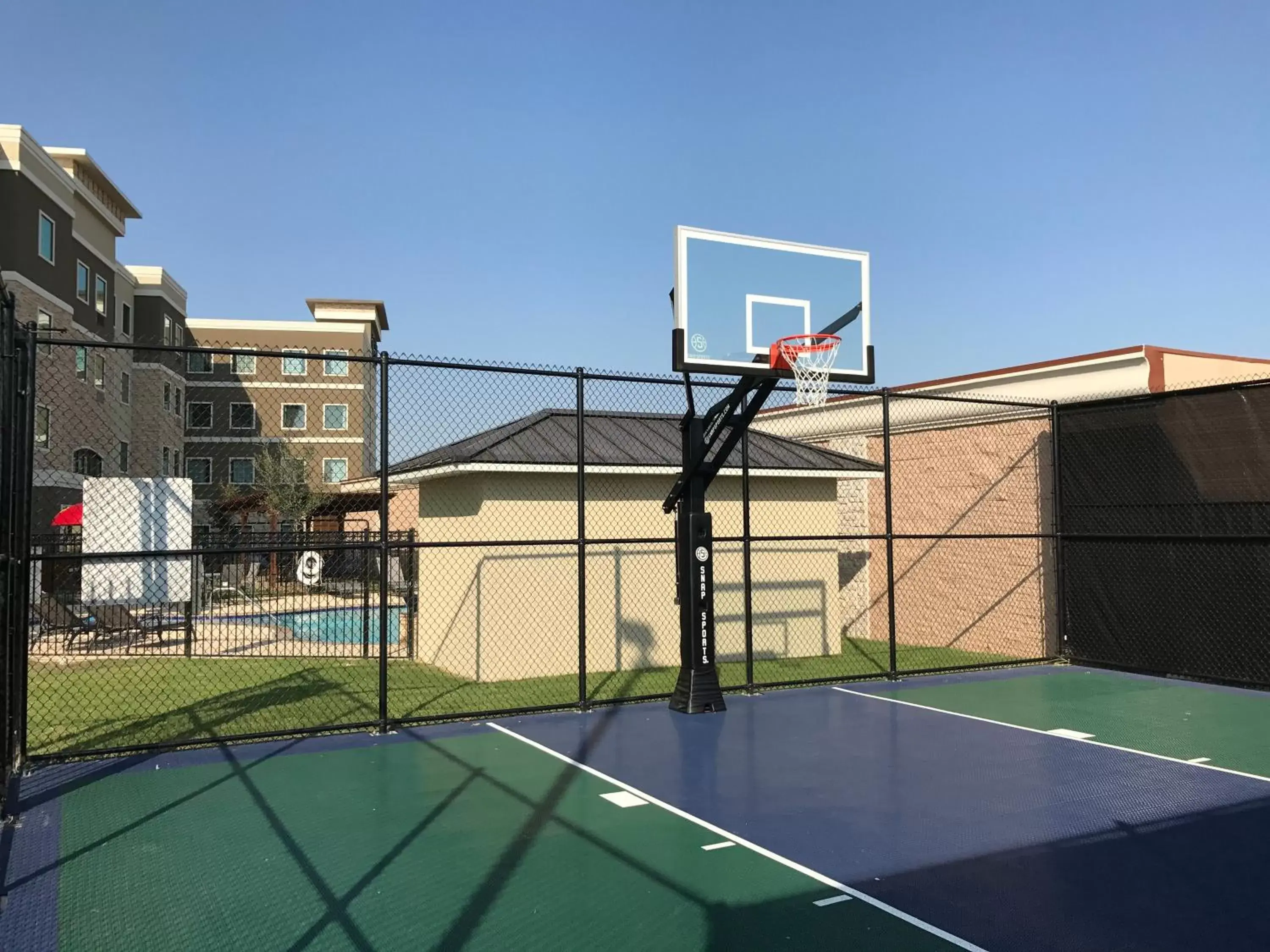 Area and facilities, Tennis/Squash in Staybridge Suites Plano - The Colony, an IHG Hotel