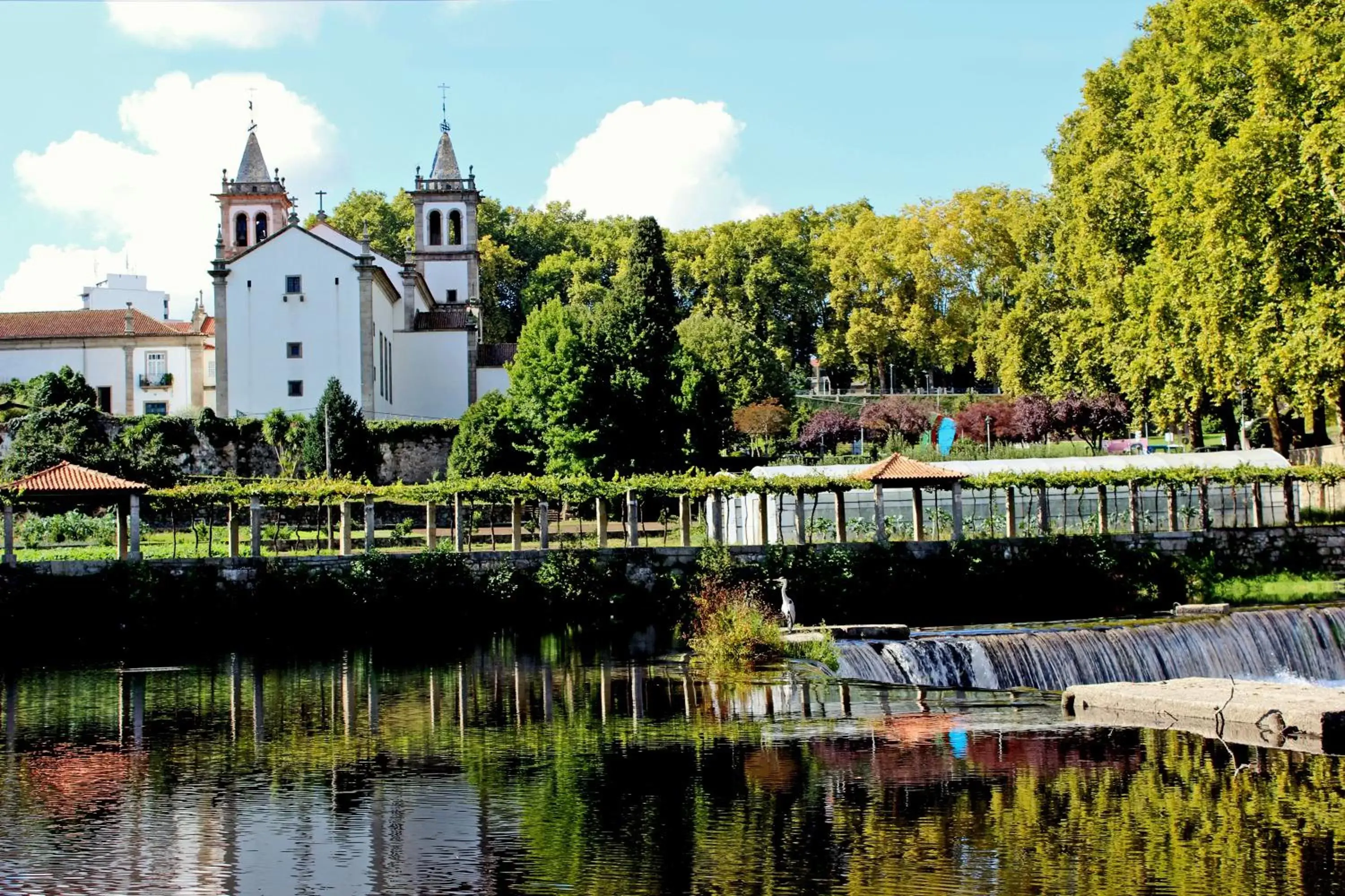 Nearby landmark, Property Building in 8 VILLAS Hotel & Bistrô