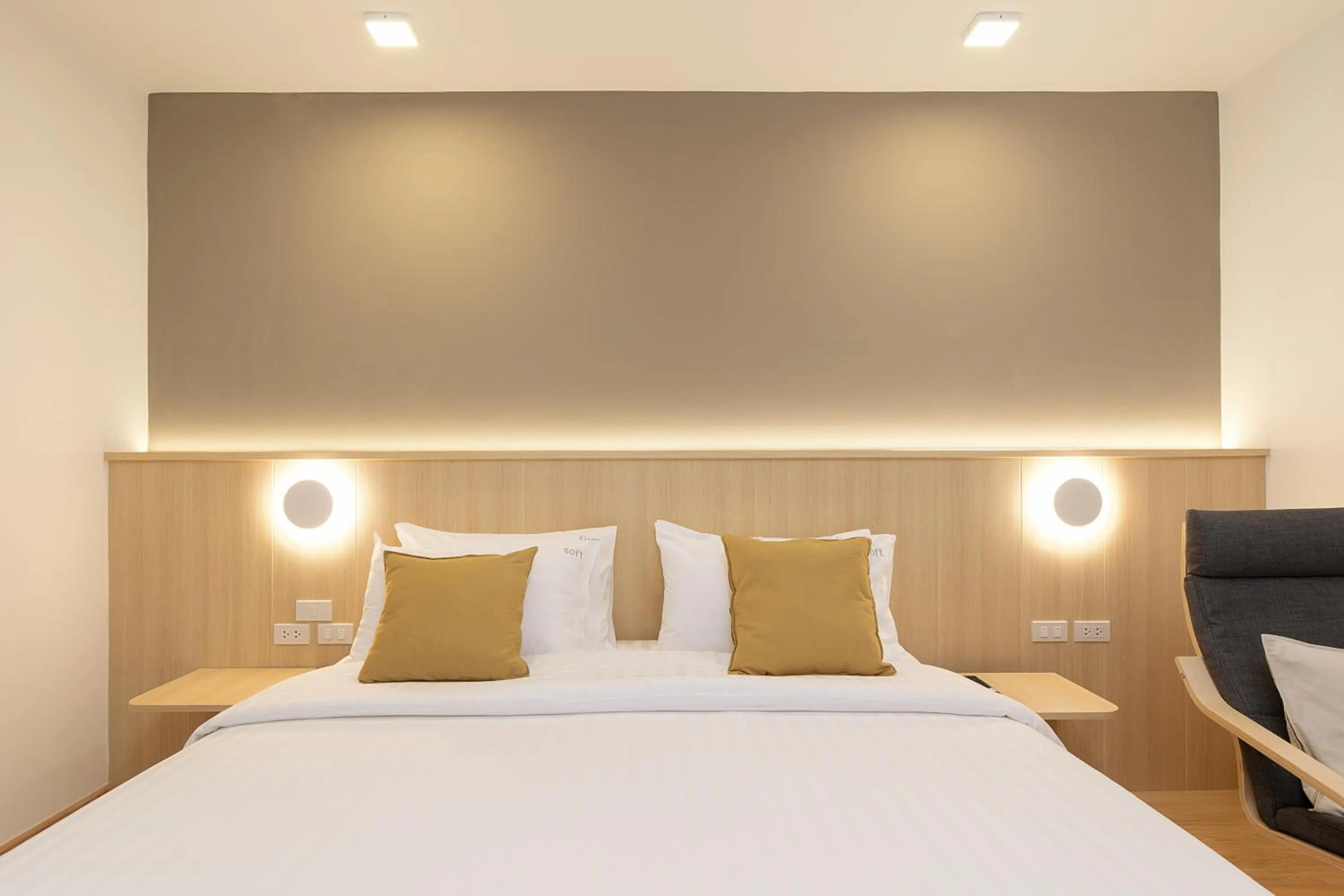 Bed in Diya Hotel Bangkok