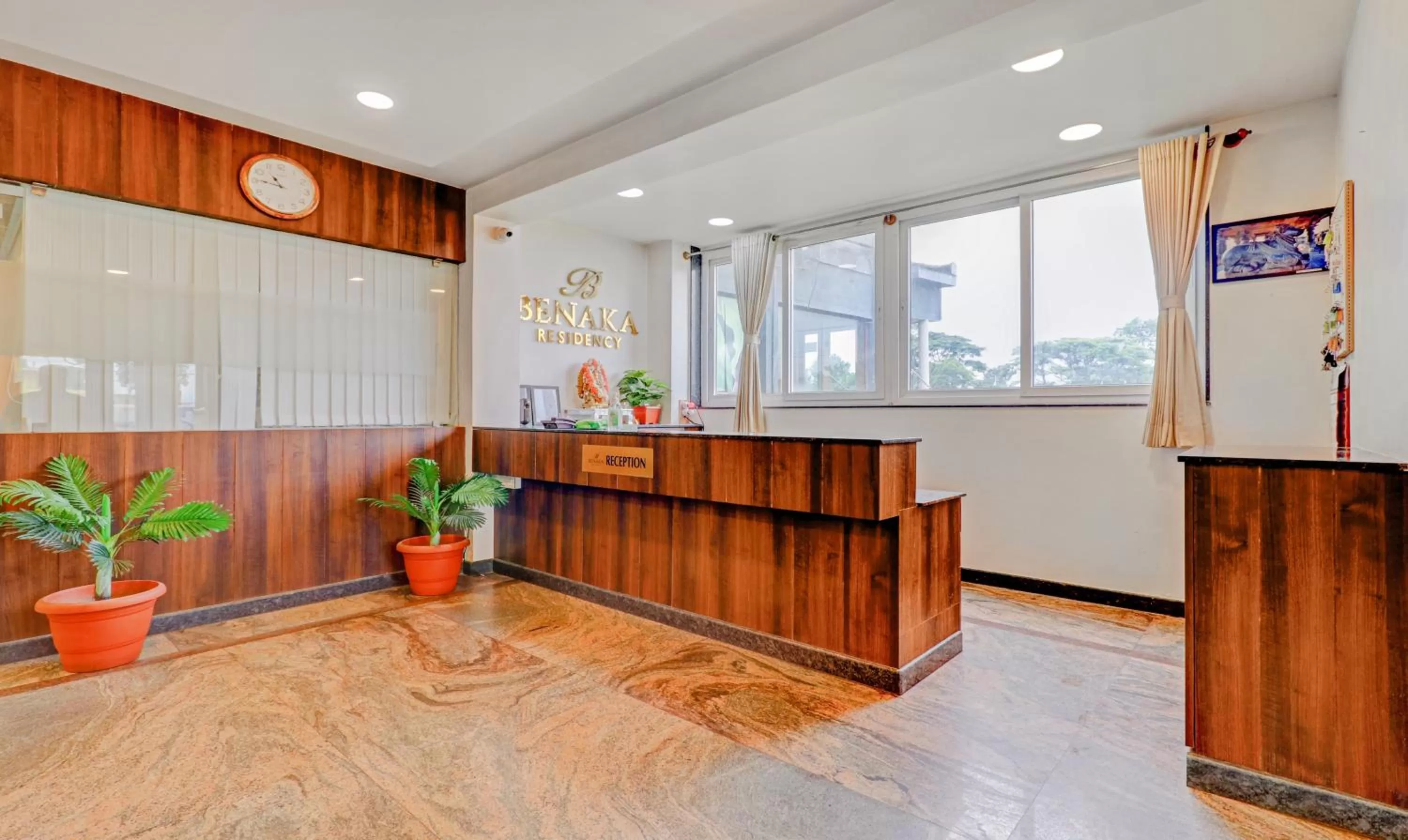 Lobby or reception in Treebo Benaka Residency