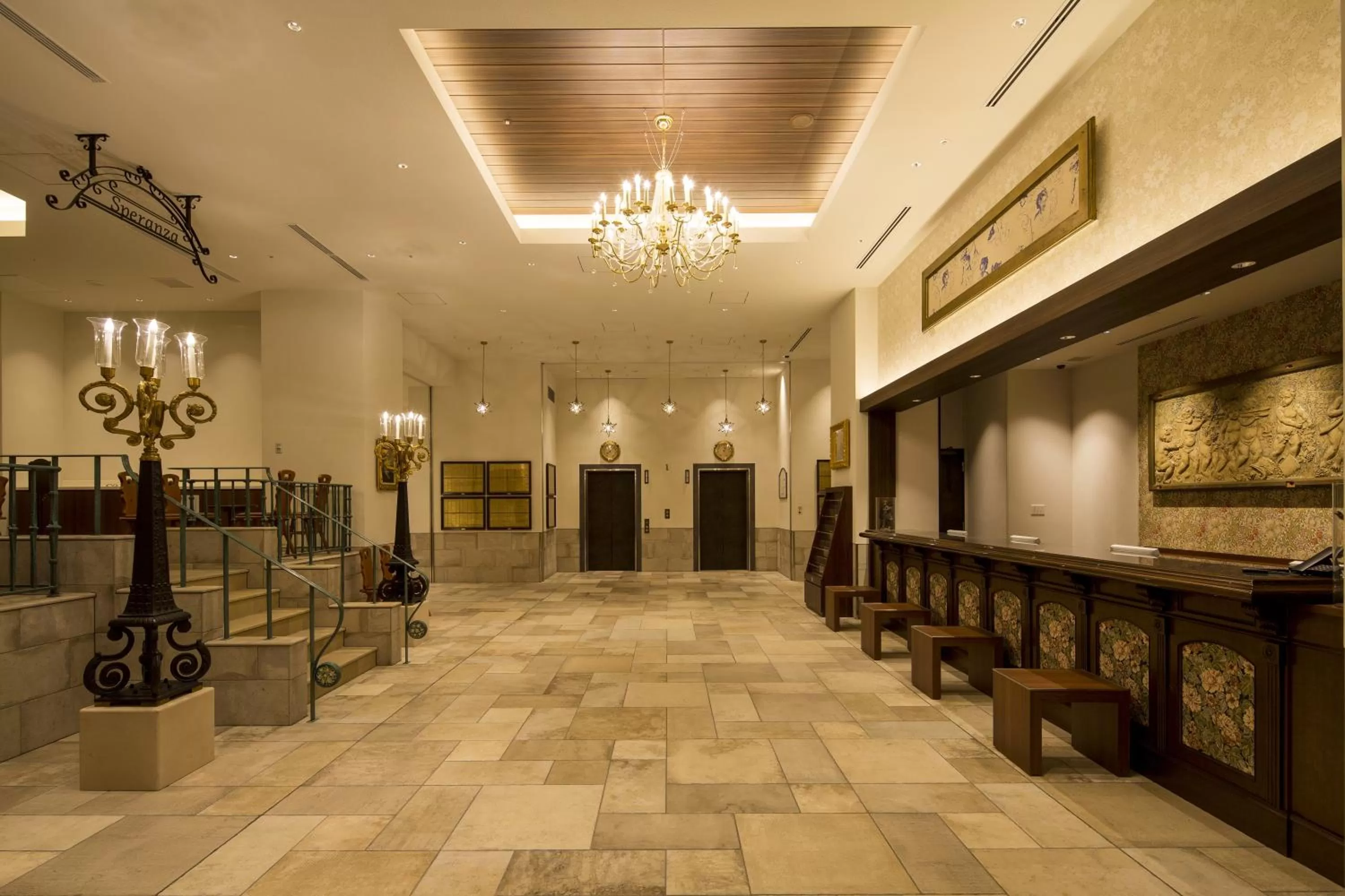 Lobby or reception in Hotel Monterey Kobe