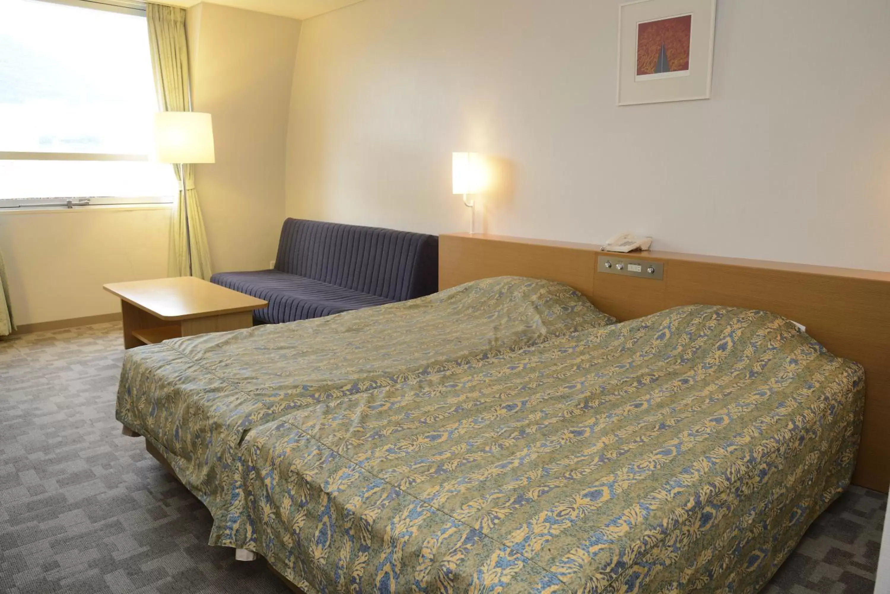 Hollywood Twin Room with Sofa Bed - Non-Smoking in Hotel Hiroshima Sunplaza