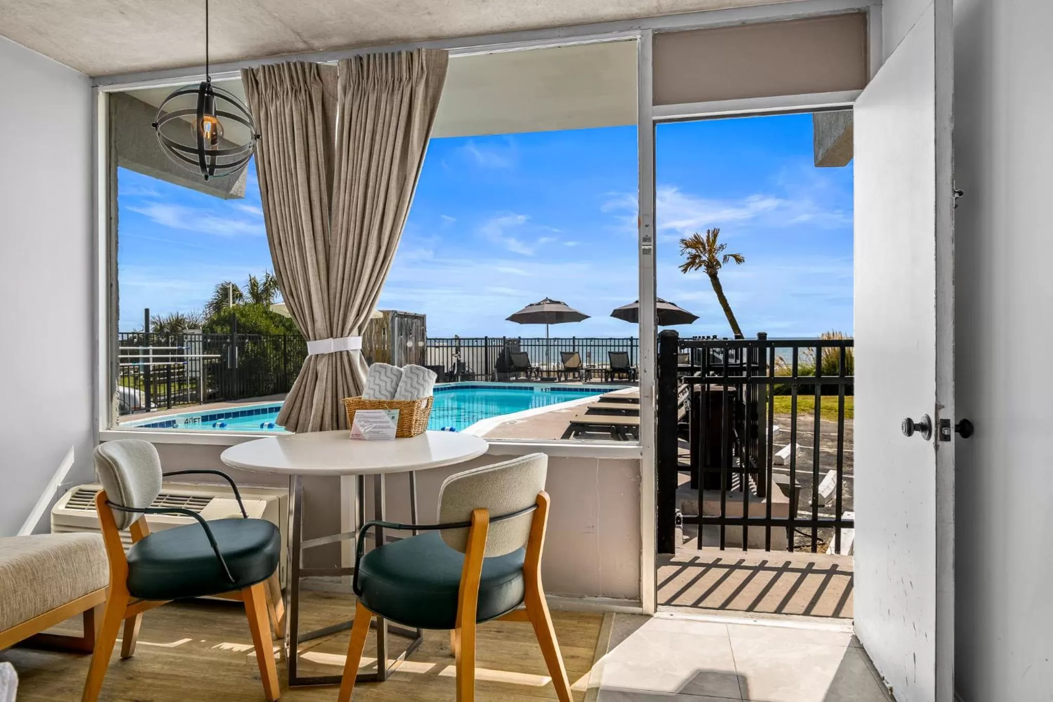 Balcony/Terrace in The Beverley Beach House