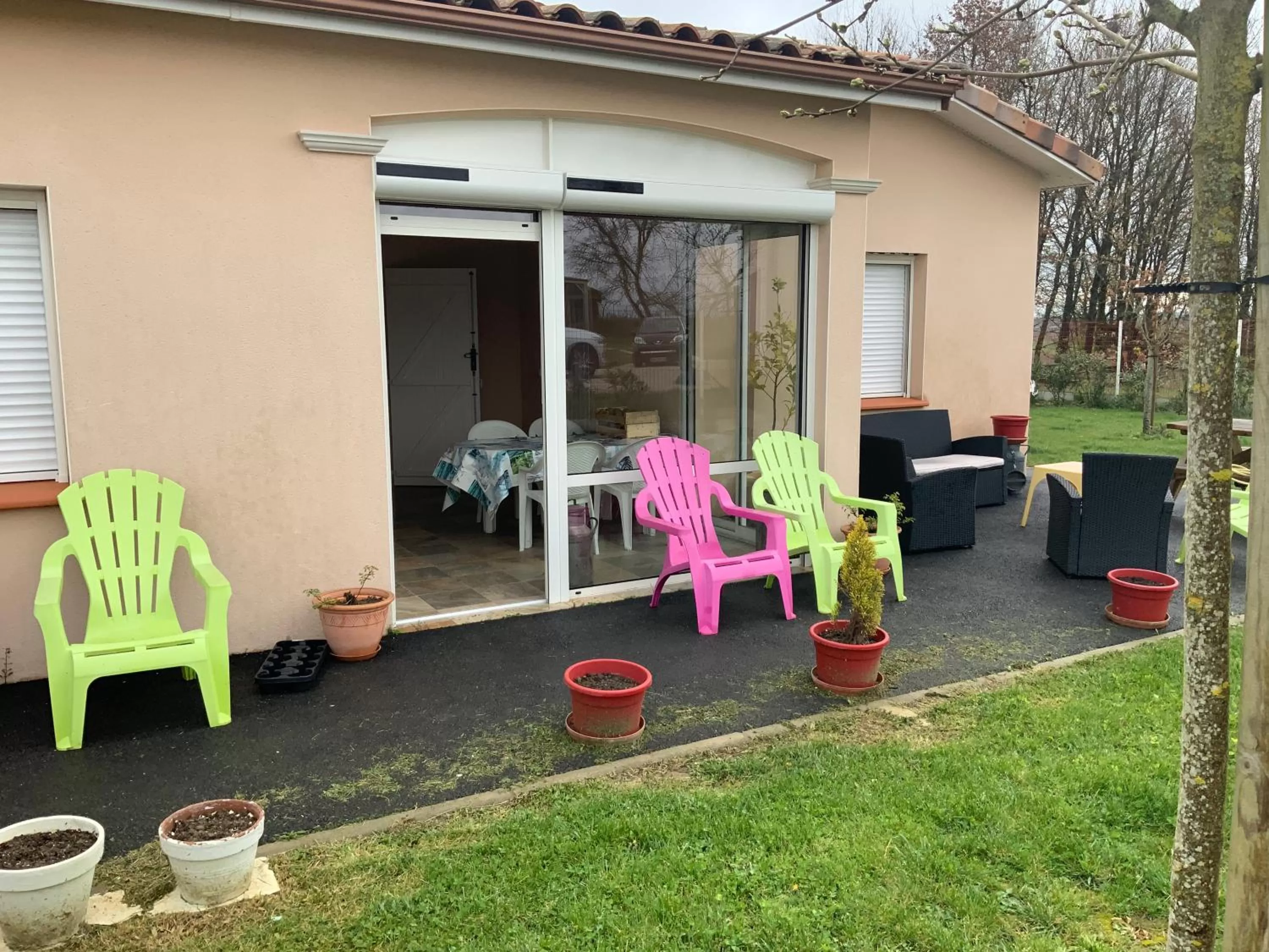 Property building in La Garona