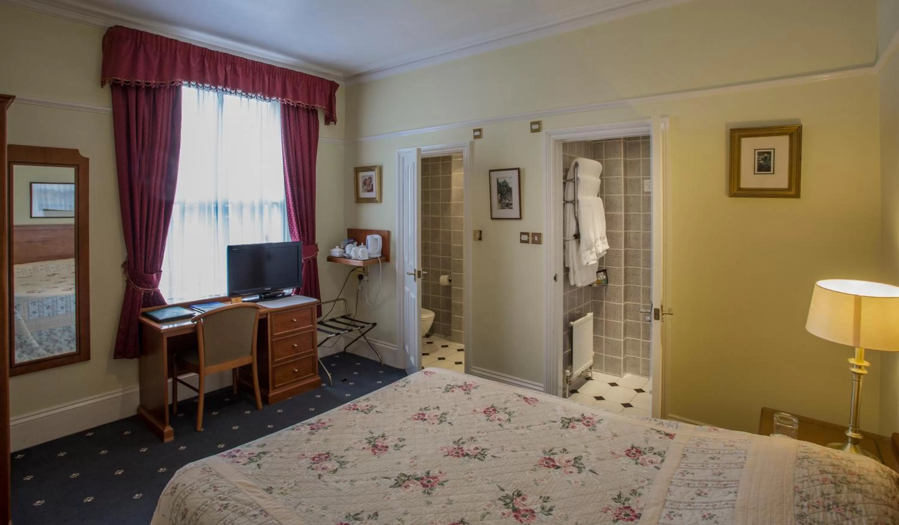 Day, Bed in 9 Green Lane Bed and Breakfast