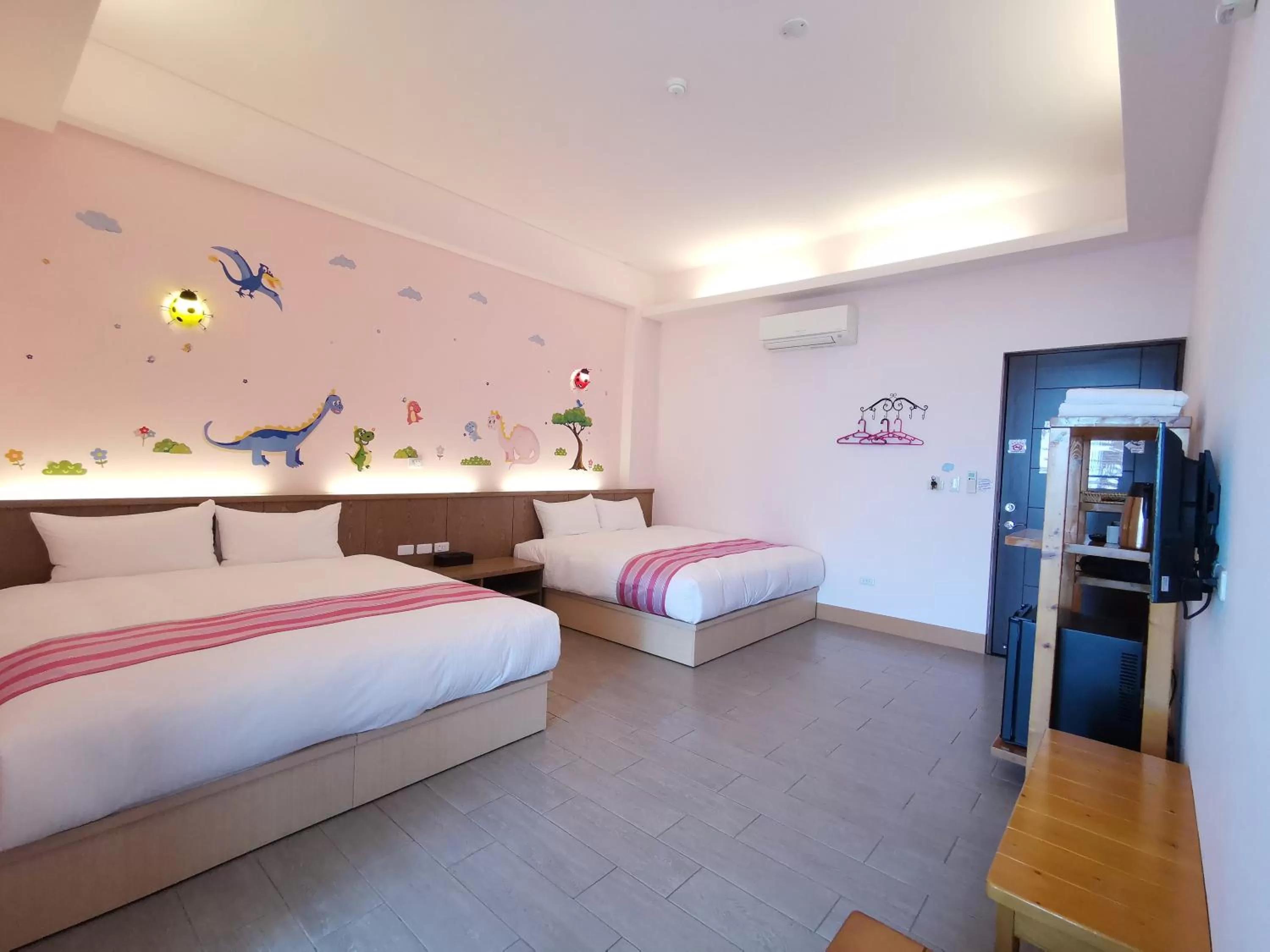 Bed in Love Ocean & Happy Bay HomeStay