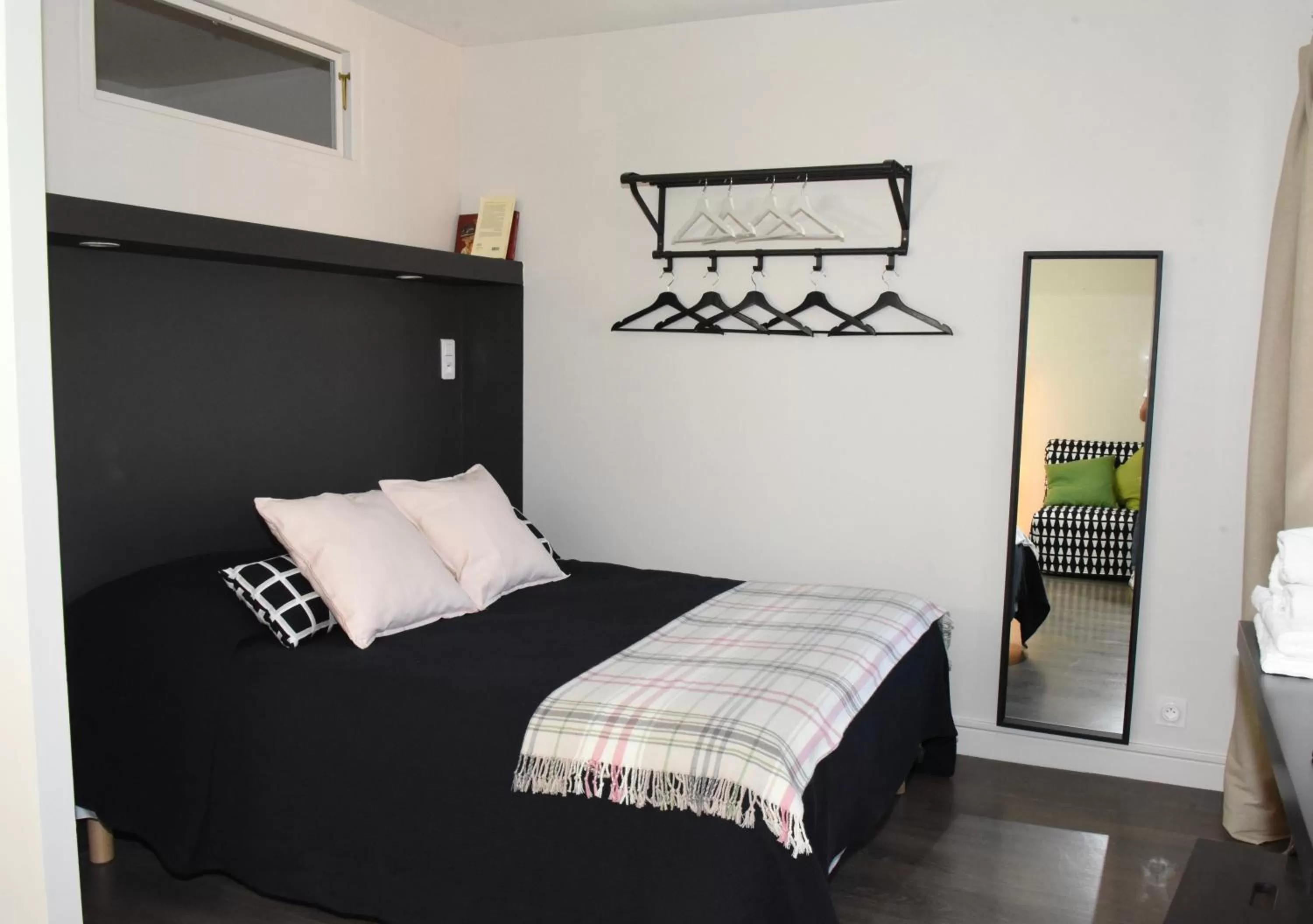 Bed in Barcelo Appart'hotel