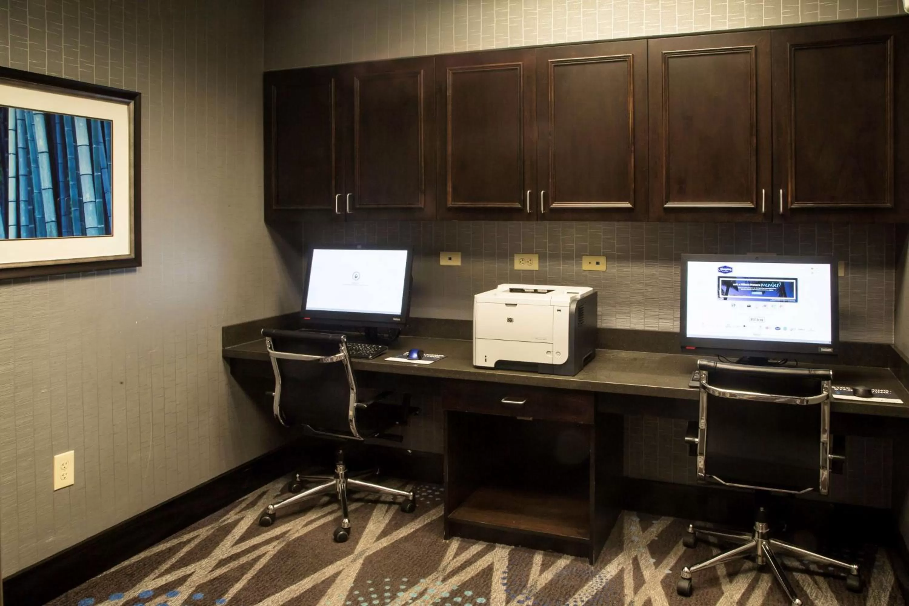 Business facilities in Hampton Inn Oxford/Conference Center