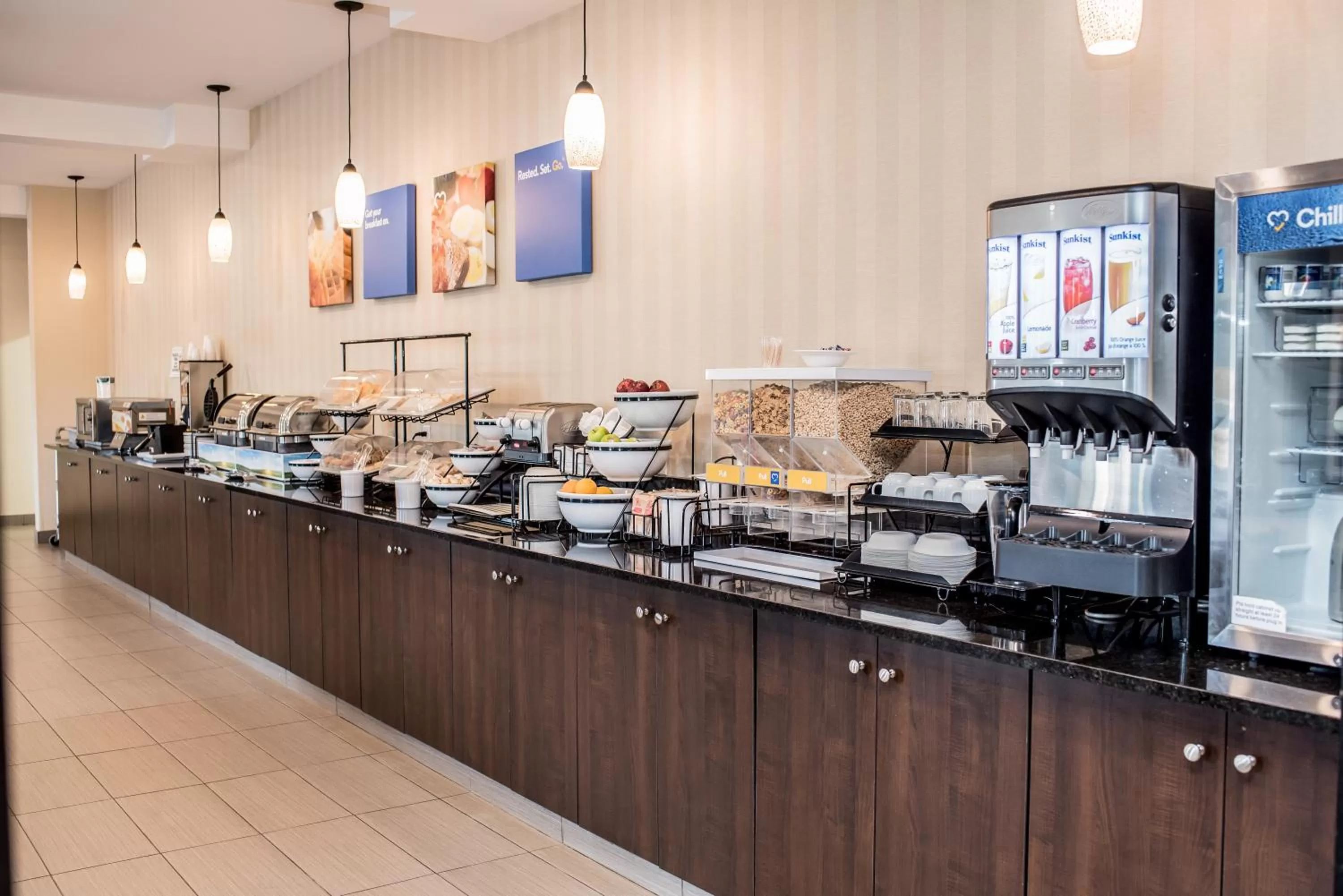 Food in Comfort Inn & Suites