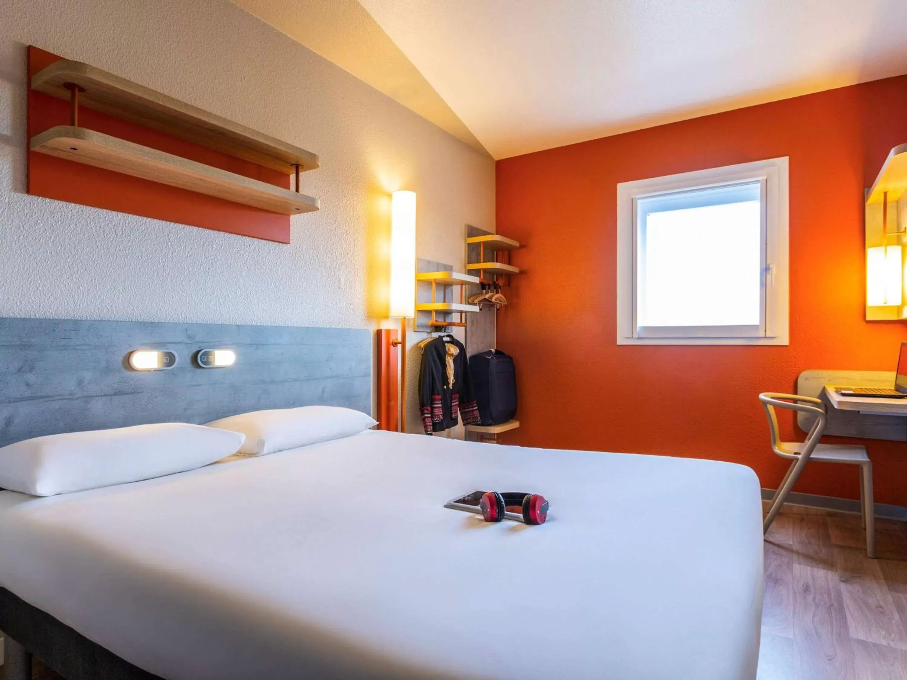 Photo of the whole room, Bed in Ibis Budget Perpignan Nord Rivesaltes