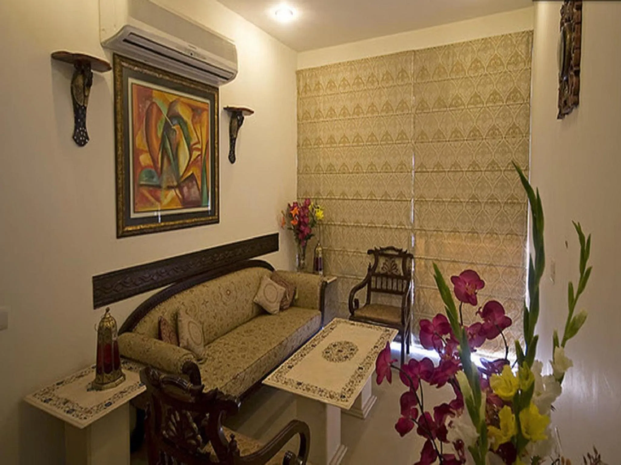 Lobby or reception in Red Maple Bed & Breakfast