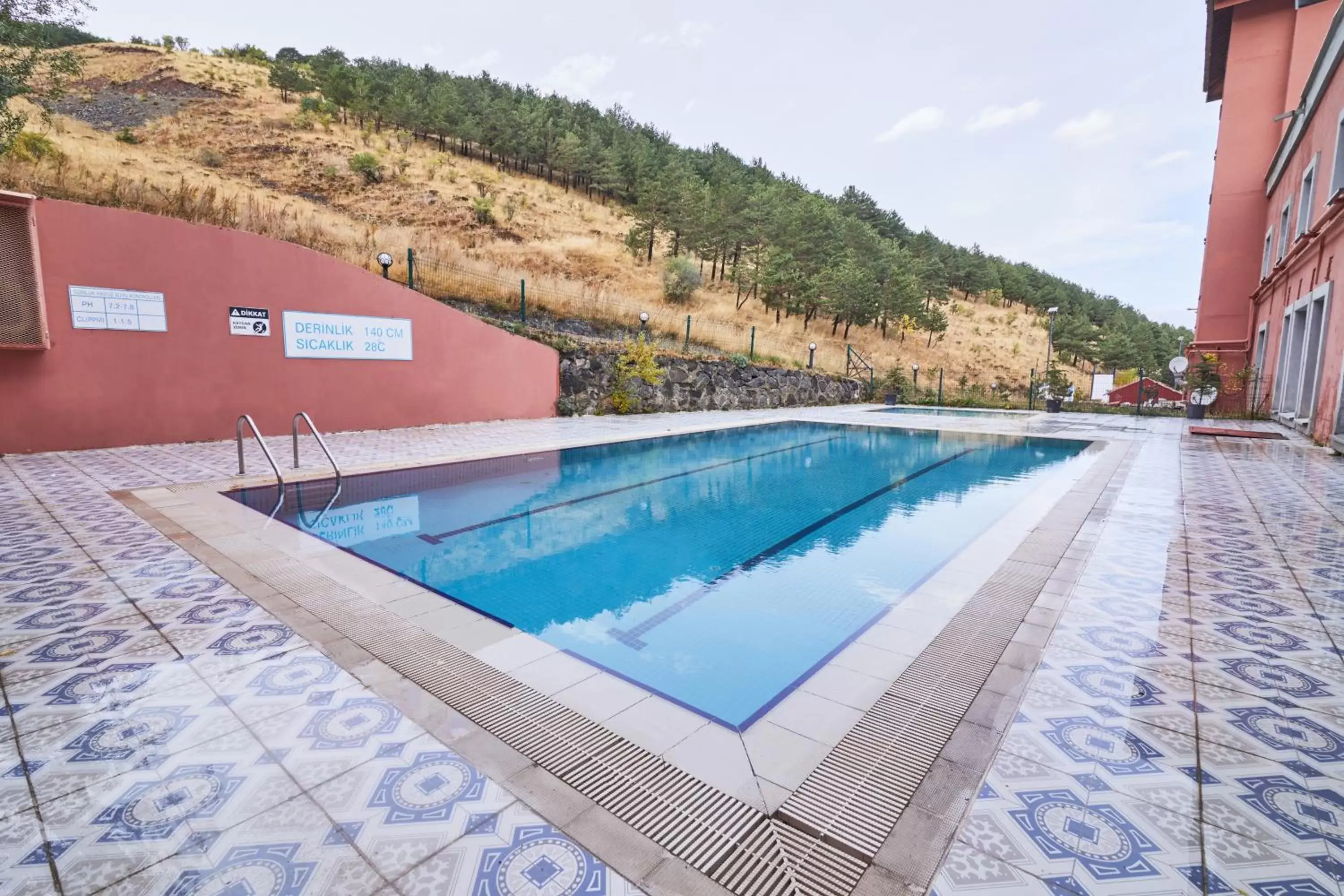 Spa and wellness centre/facilities, Swimming Pool in Dedeman Palandoken Ski Lodge Hotel