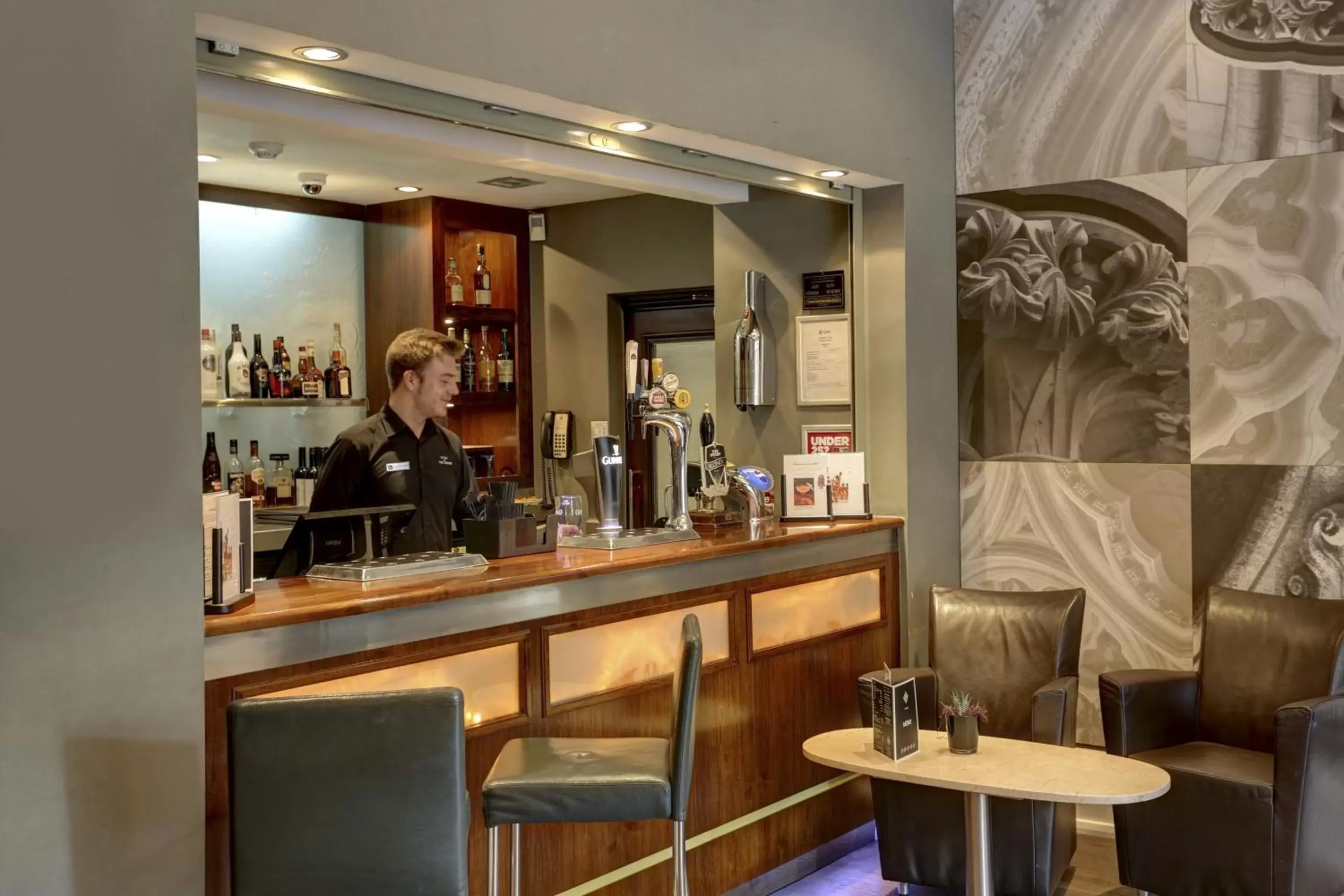 Staff, Lounge/Bar in The Dean Court