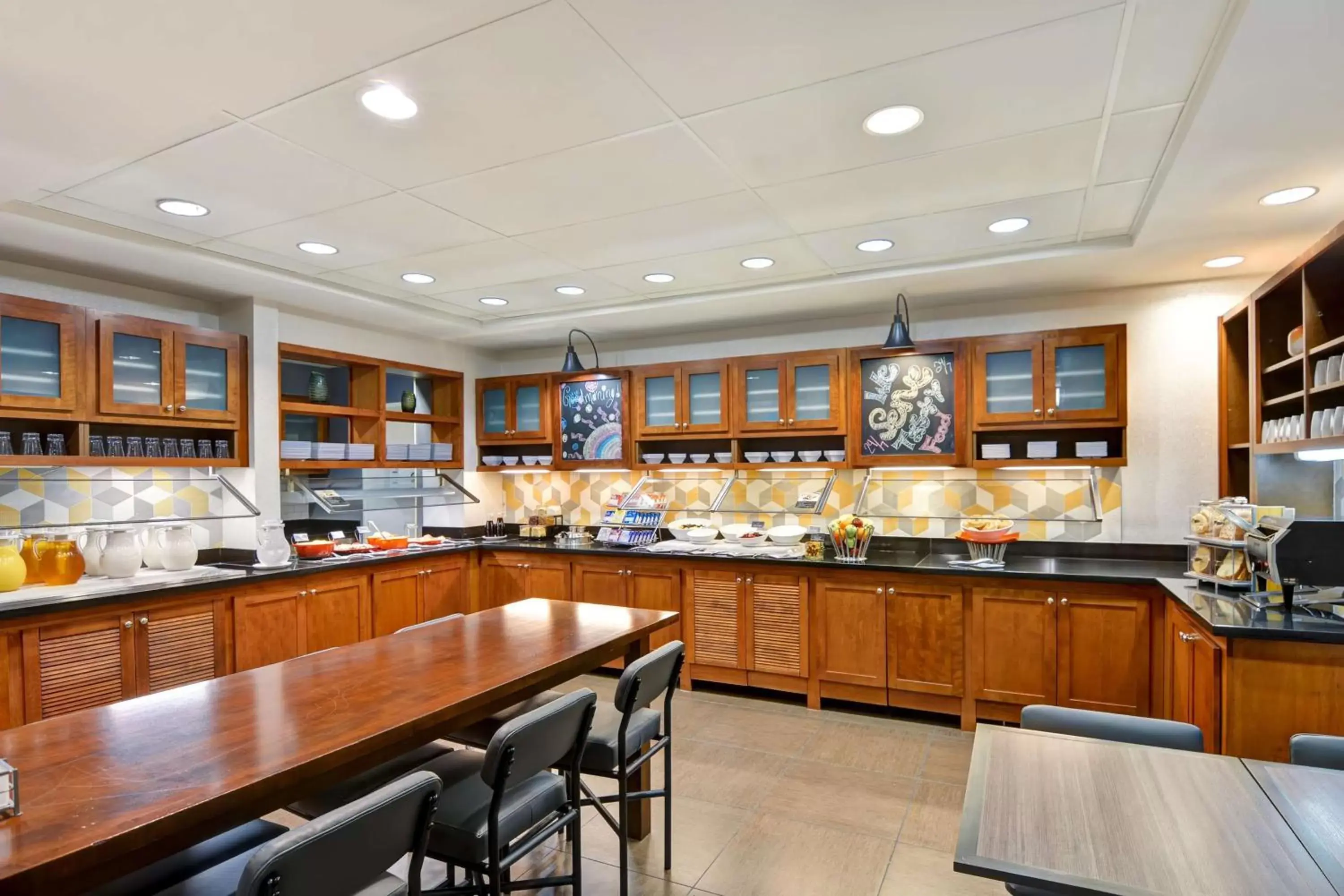 Restaurant/places to eat in Hyatt Place Birmingham/Hoover Restaurant/places to eat in Hyatt Place Birmingham/Hoover