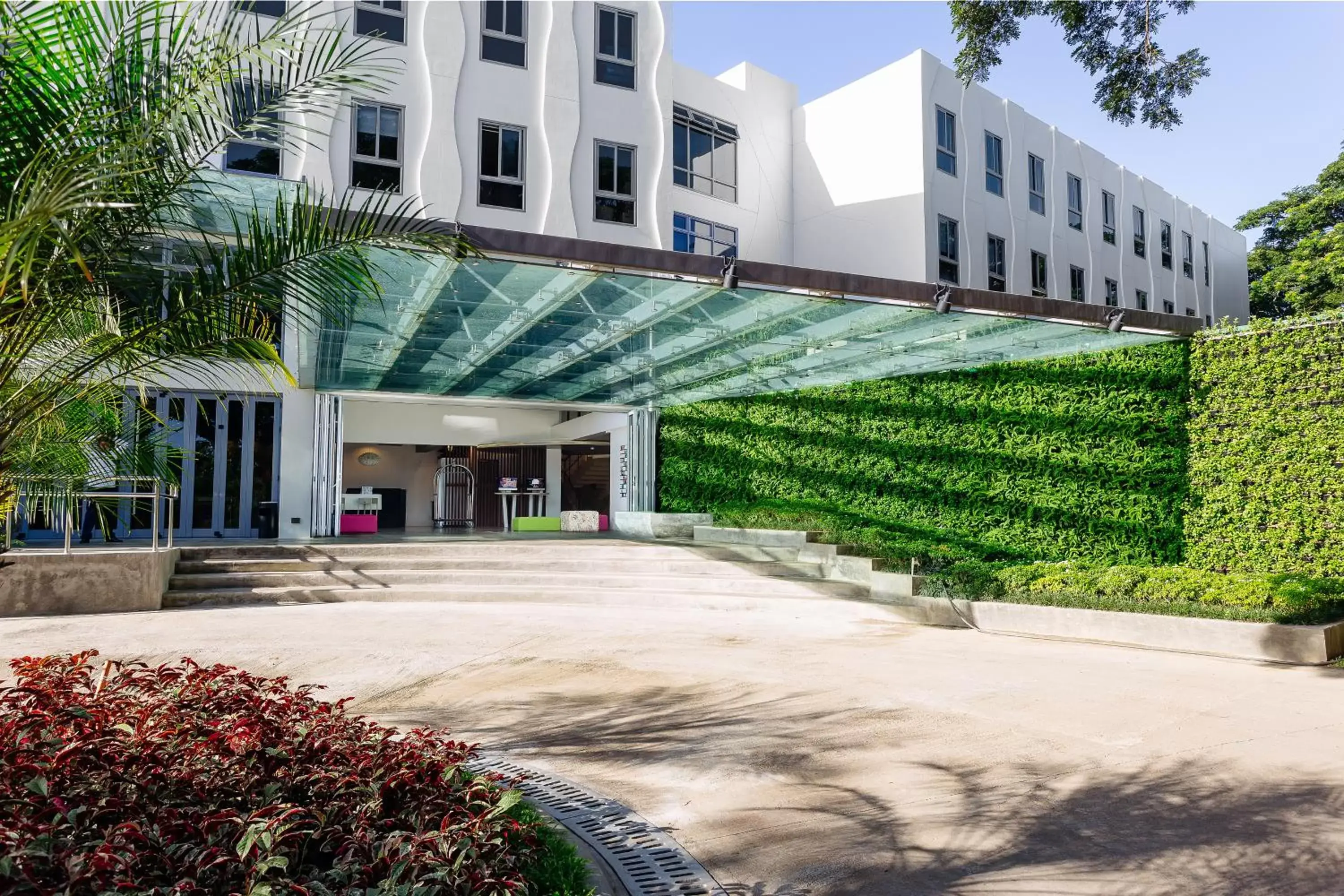 Facade/entrance in Canvas Boutique Hotel Facade/entrance in Canvas Boutique Hotel