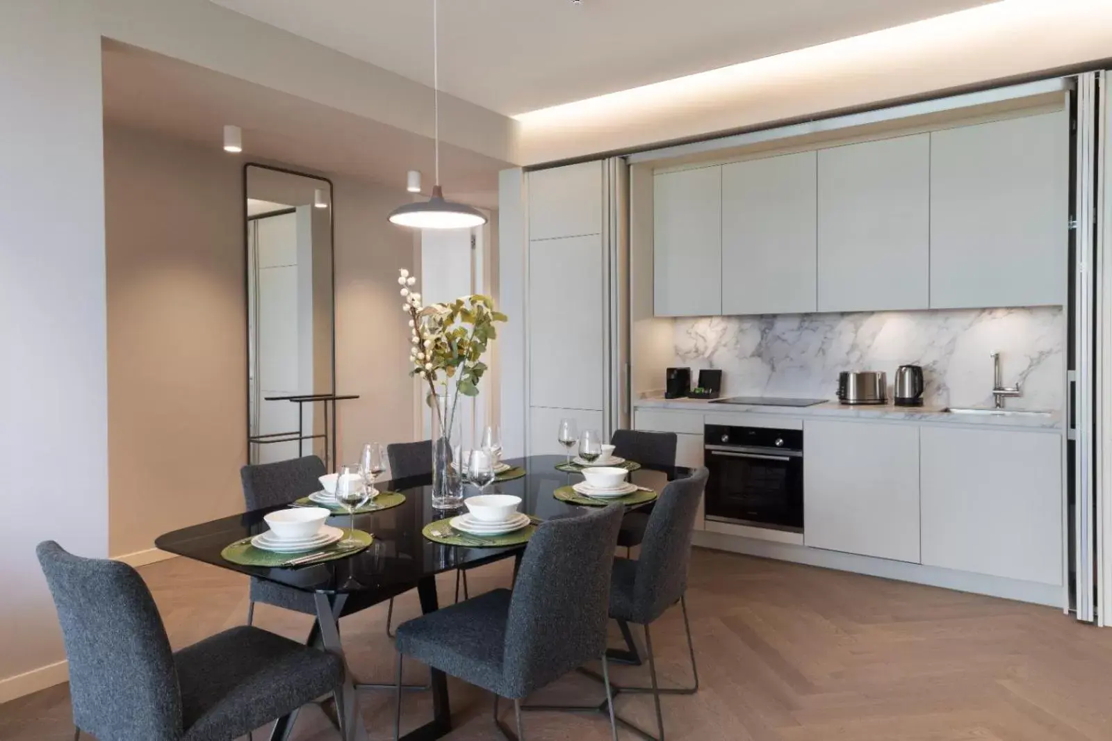 kitchen, Dining Area in Marriott Executive Apartments Istanbul Fulya