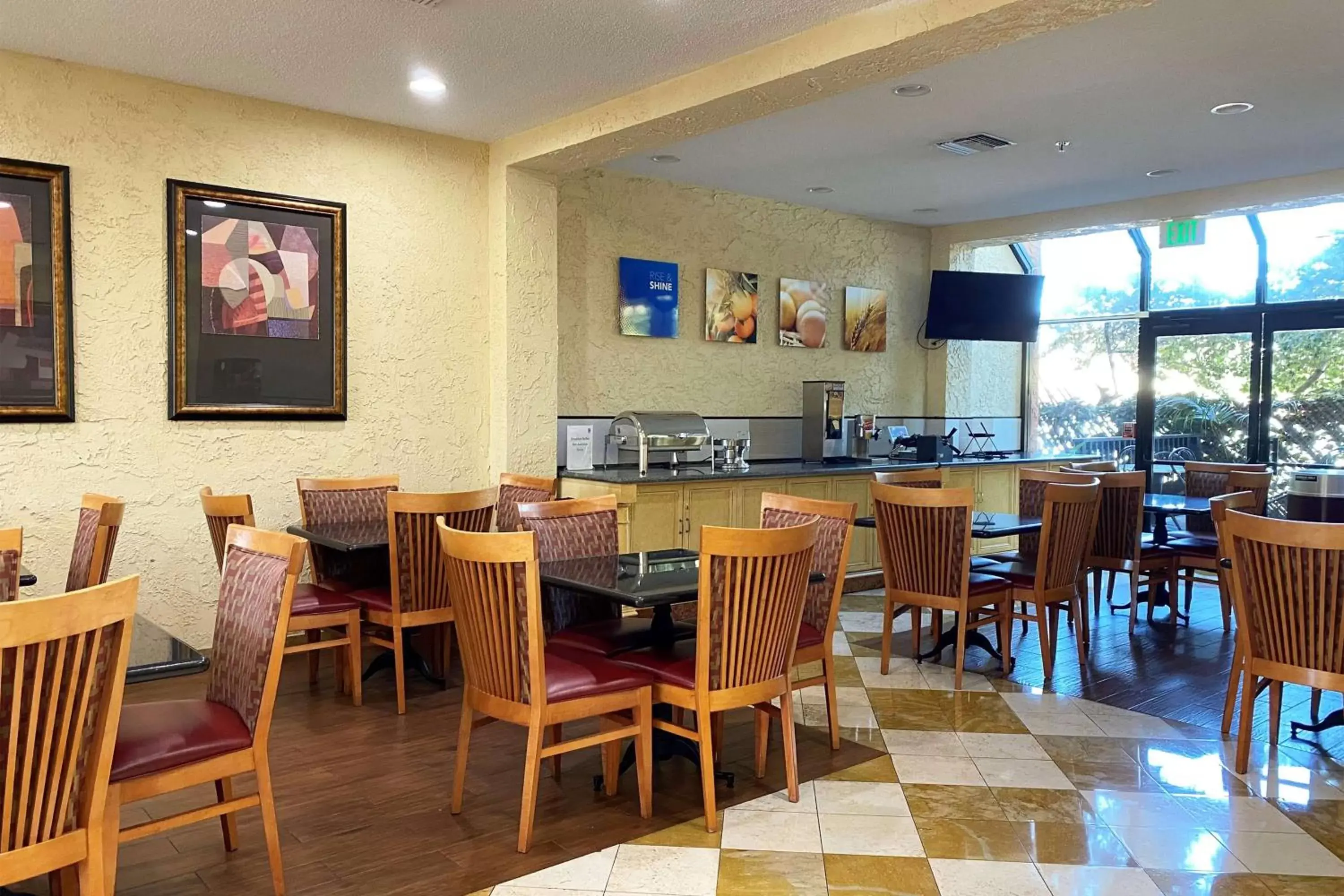 Restaurant/Places to Eat in Wyndham Garden Newark Fremont Silicon Valley