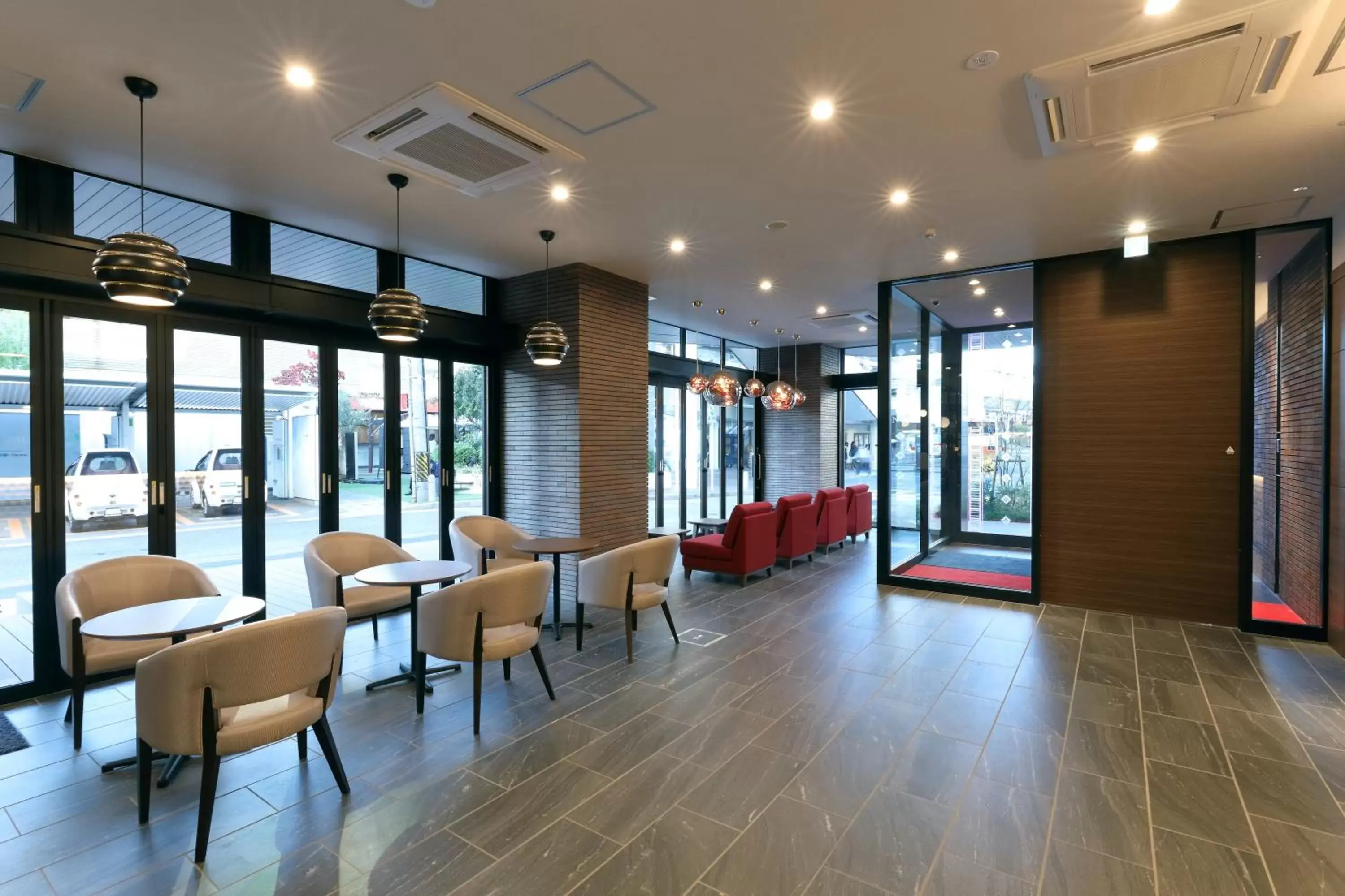 Lobby or reception in At Inn Hotel Toyotashi Eki